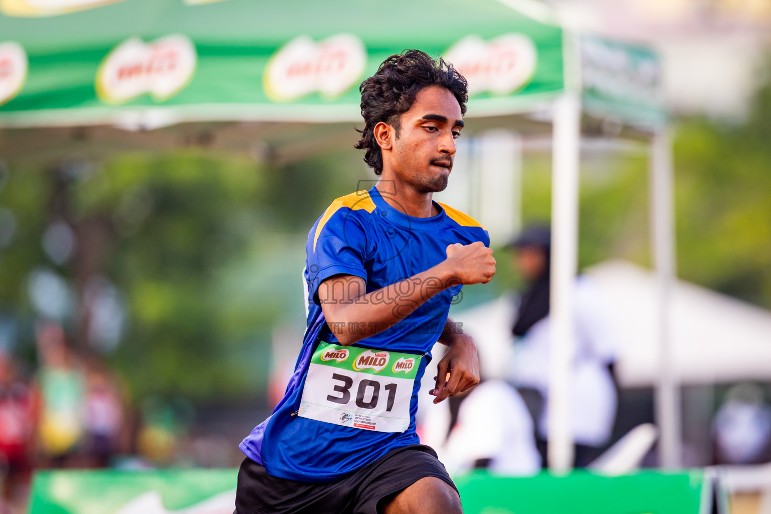 Day 3 of Inter-school Athletics Championship 2025 held in Ekuveni Synthetic Track, Male', Maldives on Wednesday, 08th October 2025. Photos by: Nausham Waheed / Images.mv