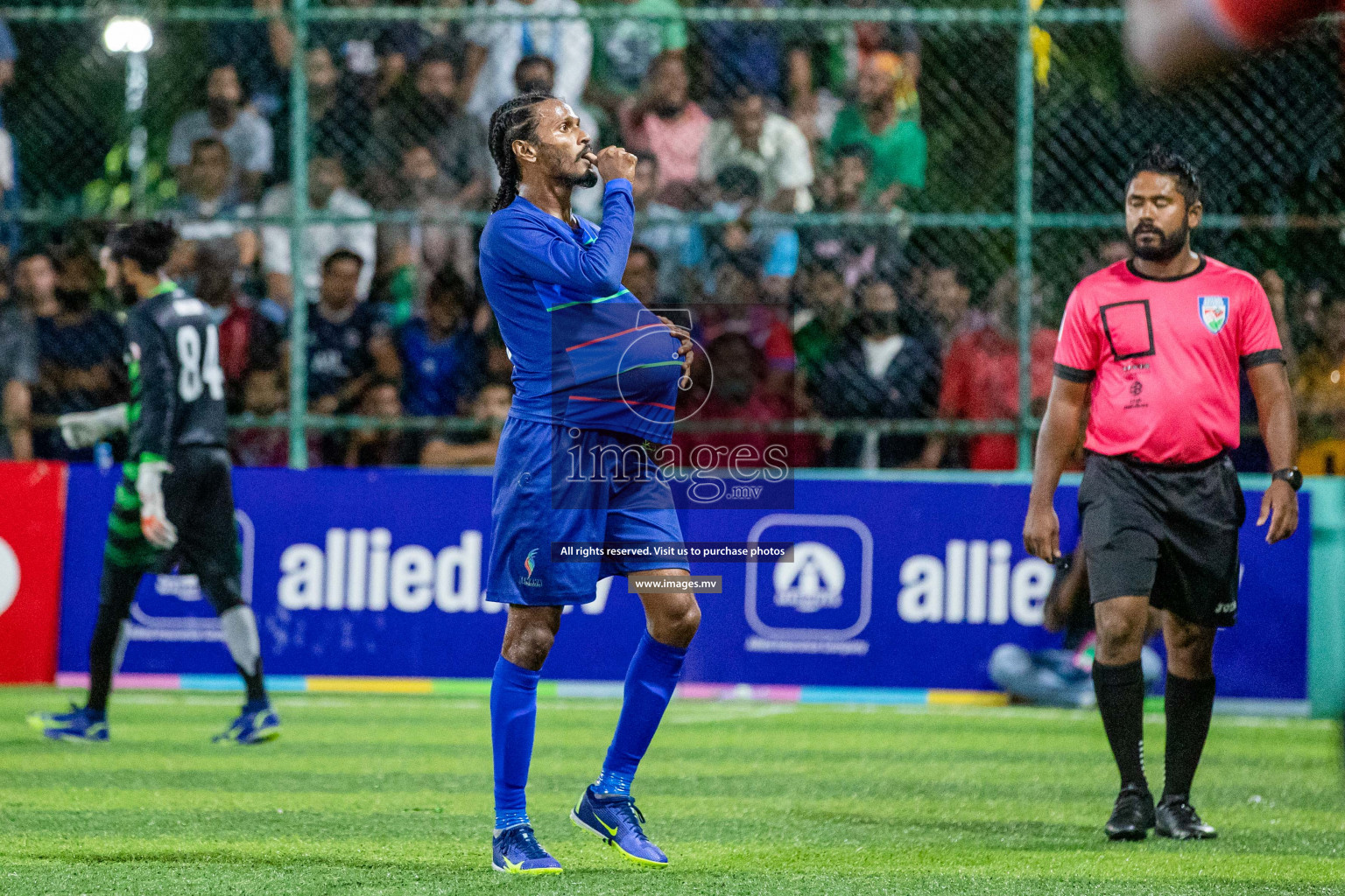 STO RC Vs Team Fenaka in the Quarter Finals of Club Maldives 2021 held in Hulhumale, Maldives on 13 December 2021. Photos: Shu Abdul Sattar / images.mv