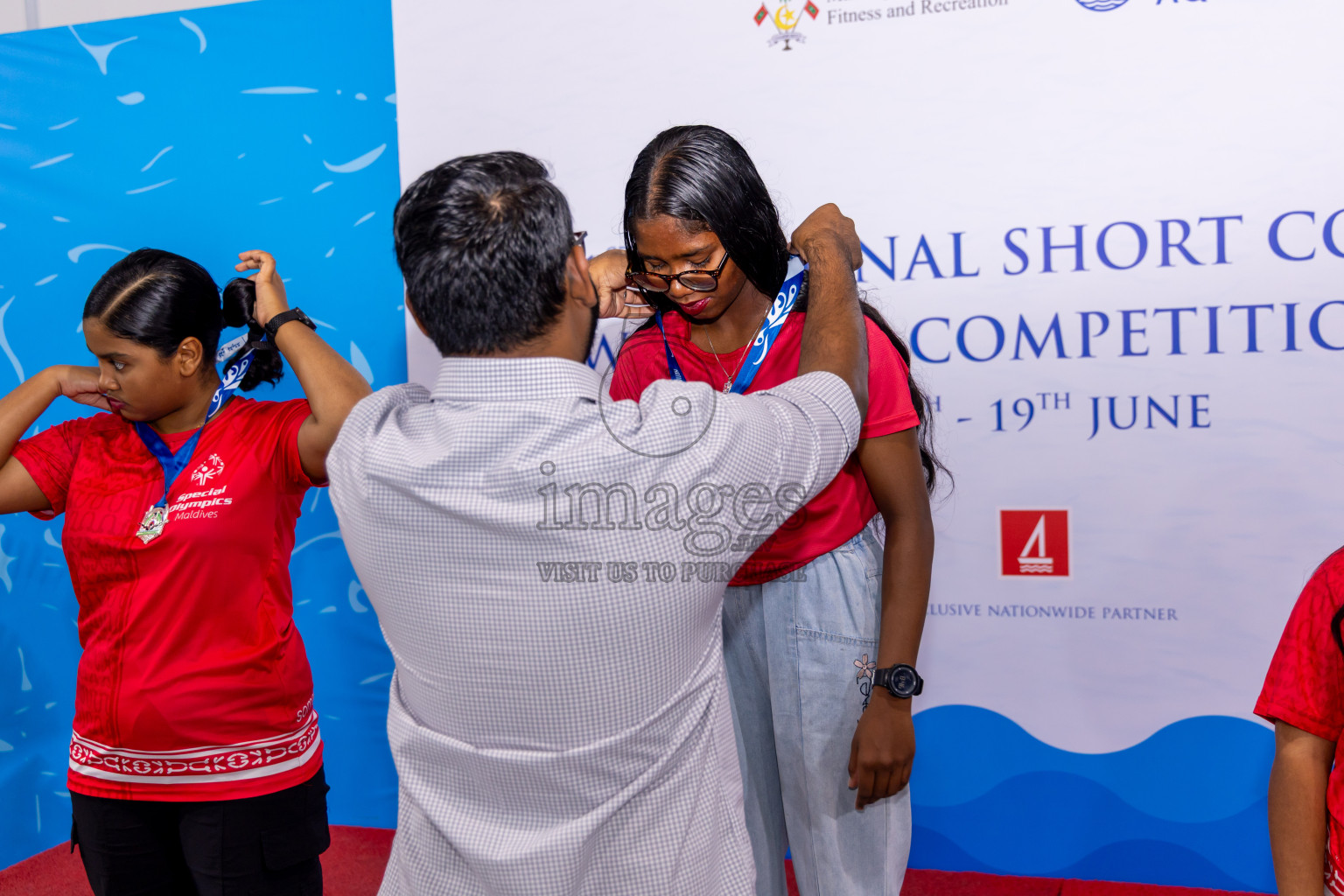 Closing Ceremony of 1st National Short Course Swimming Competition held in Hulhumale', Maldives on Thursday, 19th June 2025. Photos: Nausham Waheed / images.mv