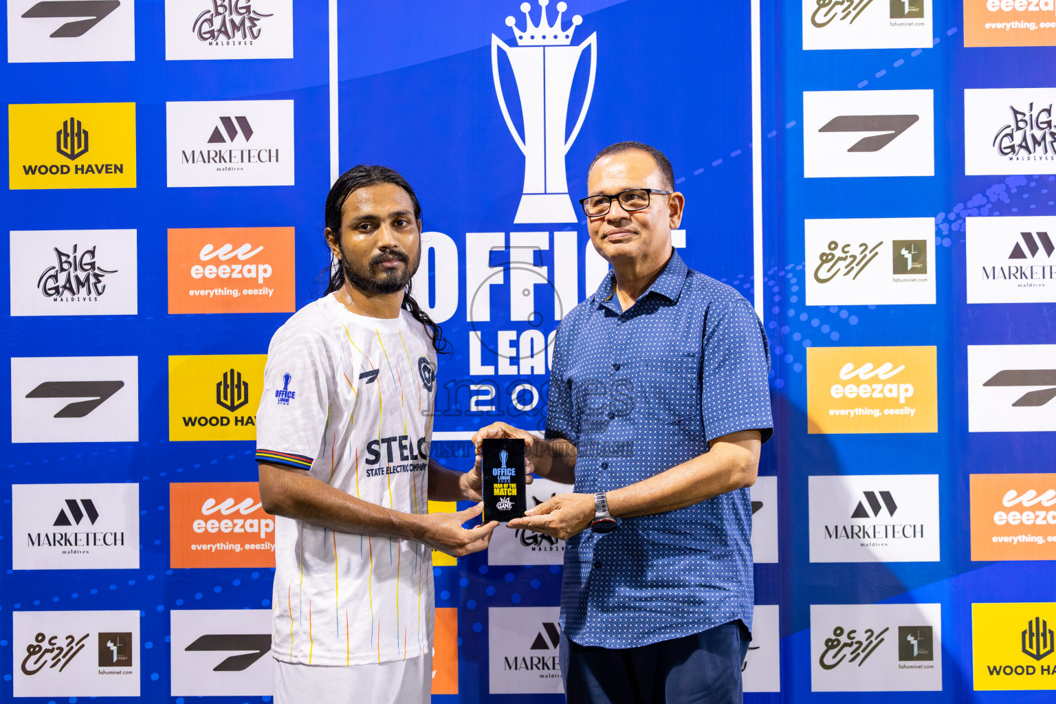 Club Veliga vs STELCO RC in Day 2 of Office League 2025 was held on Thursday, 17th April 2025 in Hulhumale', Maldives. Photos: Ismail Thoriq / images.mv