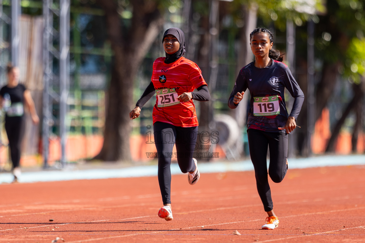 Day 1 of 12th Milo Association Championships was held in Ekuveni Track at Male', Maldives on Thursday, 24th April 2025.
Photos: Ismail Thoriq / images.mv