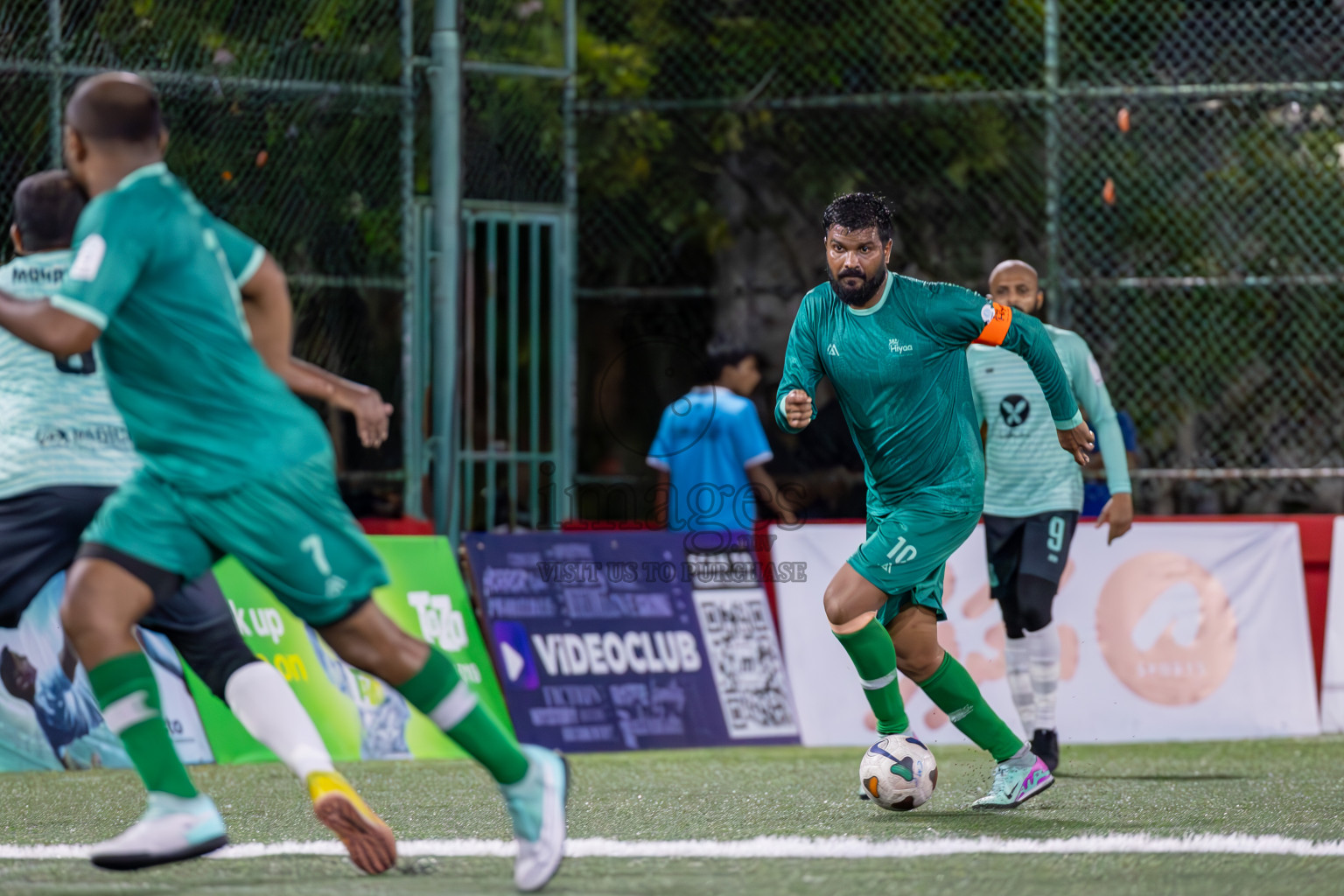 Team Dharumavantha vs Hiya Club in Club Maldives Classic 2024 held in Rehendi Futsal Ground, Hulhumale', Maldives on Sunday, 8th September 2024. 
Photos: Ismail Thoriq / images.mv