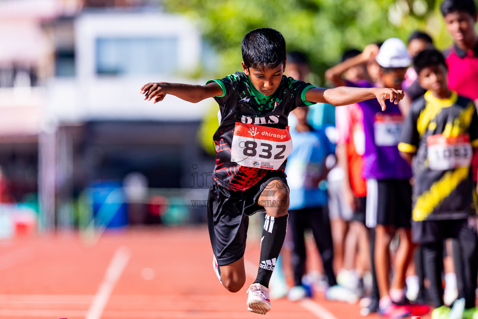 Day 1 of Inter-school Athletics Championship 2025 held in Ekuveni Synthetic Track, Male', Maldives on Monday, 06th October 2025. Photos by: Nausham Waheed / Images.mv