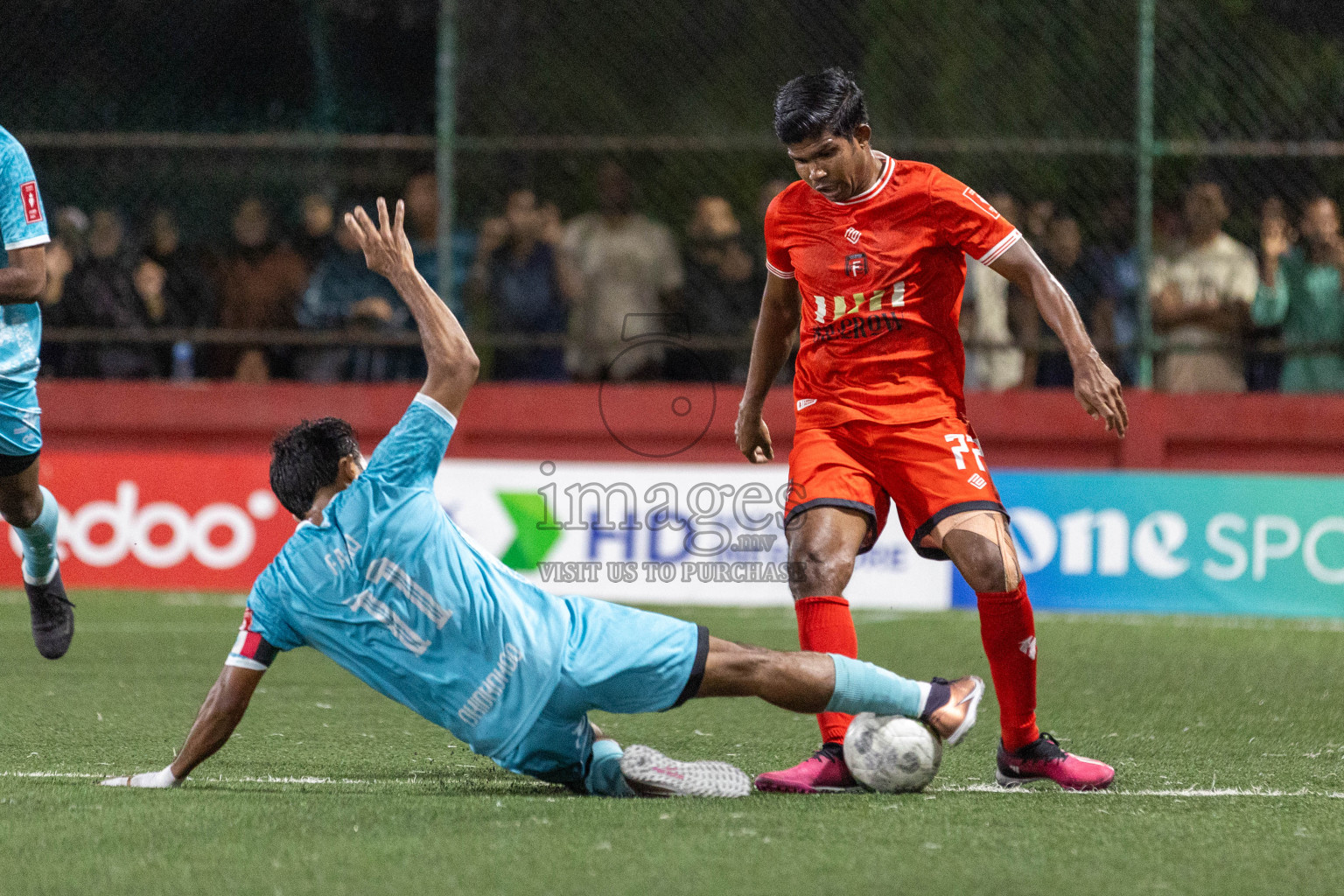 HA Filladhoo VS HA Dhidhdhoo in Day 13 of Golden Futsal Challenge 2024 was held on Saturday, 27th January 2024, in Hulhumale', Maldives Photos: Nausham Waheed / images.mv