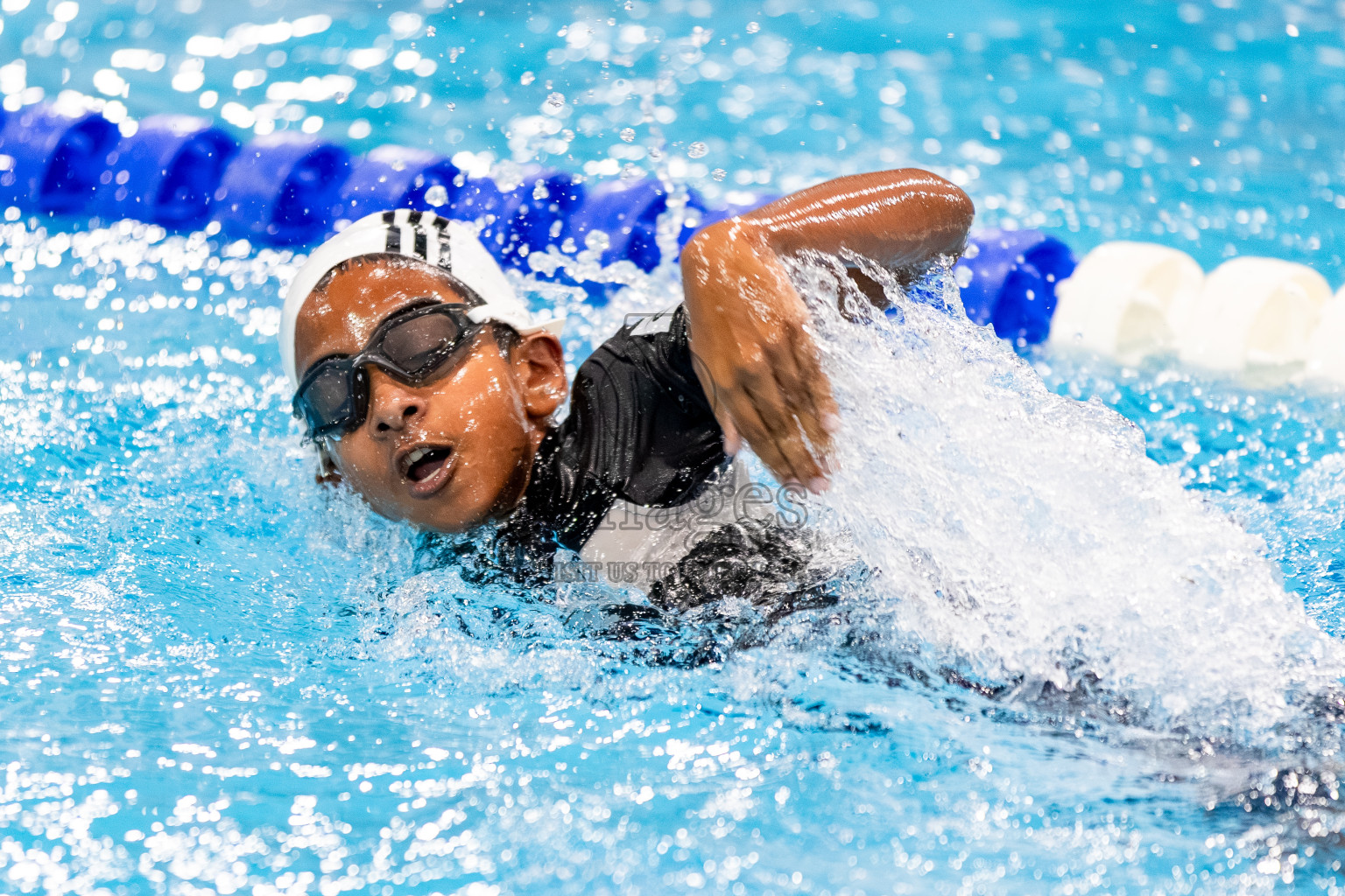 Day 2 of BML 6th National Kids Swimming Kids Festival 2025 held in Hulhumale', Maldives on Tuesday, 4th November 2024. Photos: Mohamed Mahfooz Moosa / images.mv