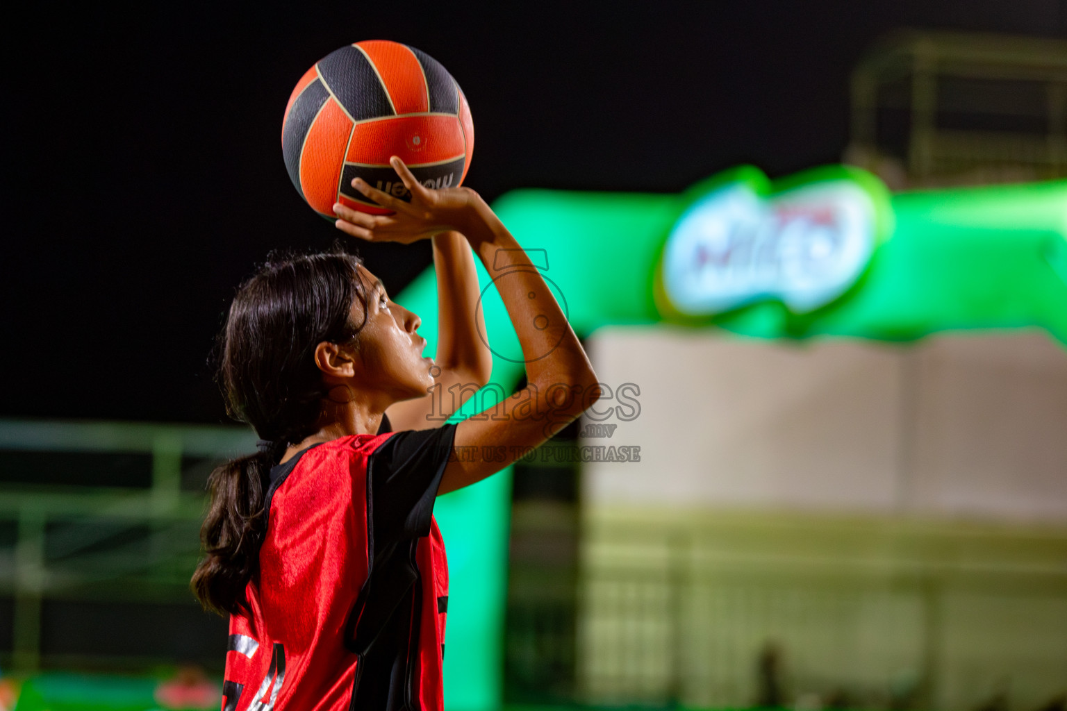 Day 6 of MILO 3x3 Netball Challenge 2024 was held in Ekuveni Netball Court at Male', Maldives on Tuesday, 19th March 2024.
Photos: Hassan Simah / images.mv