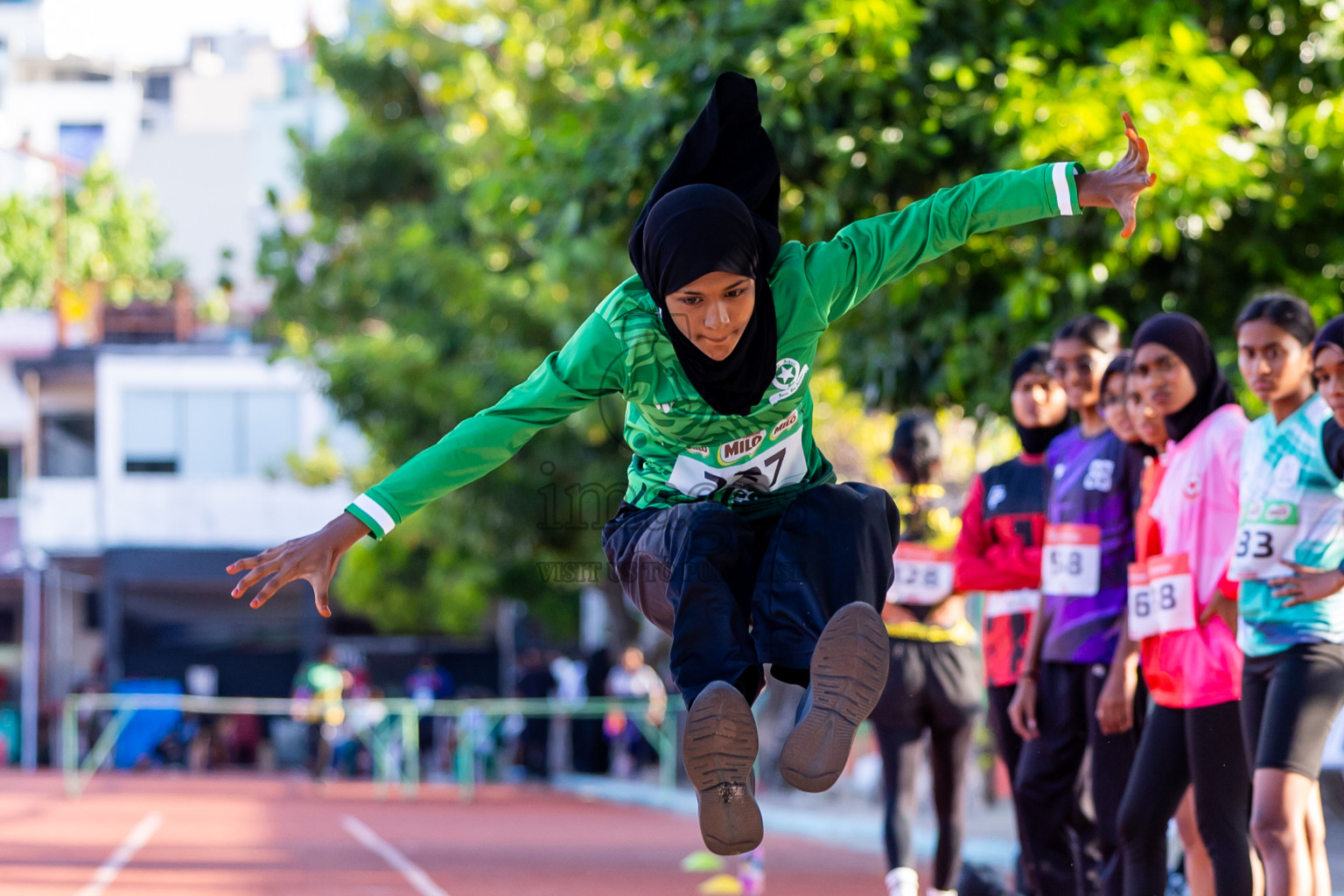 Day 2 of Inter-school Athletics Championship 2025 held in Ekuveni Synthetic Track, Male', Maldives on Tuesday, 07th October 2025. Photos by: Nausham Waheed / Images.mv