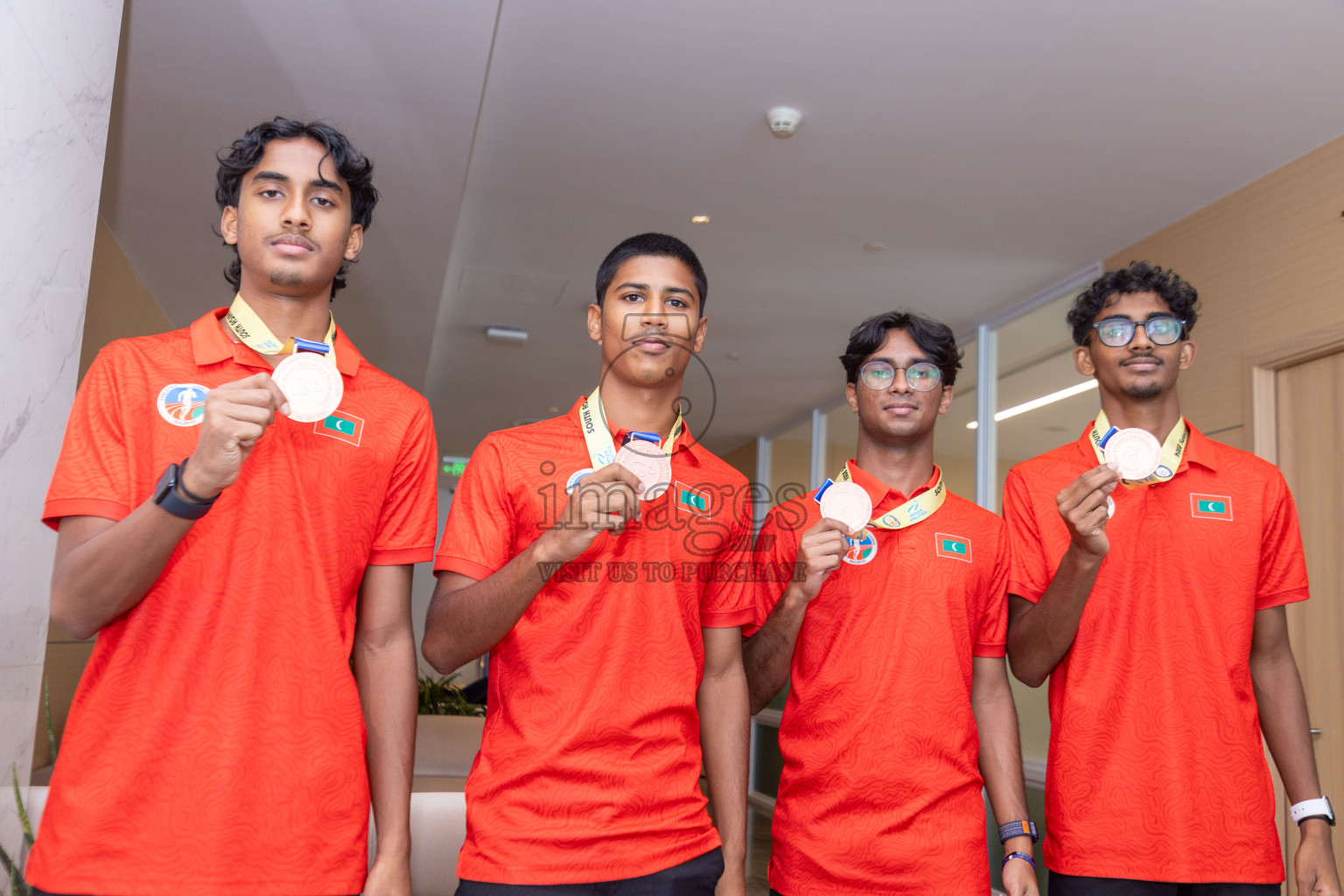 Arrival of Junior athletics team after 4th South Asian Junior Athletics Championship. Both Junior Men and Women's team won Bronze from 4x100m Relay event. 
Photos: Ismail Thoriq / images.mv