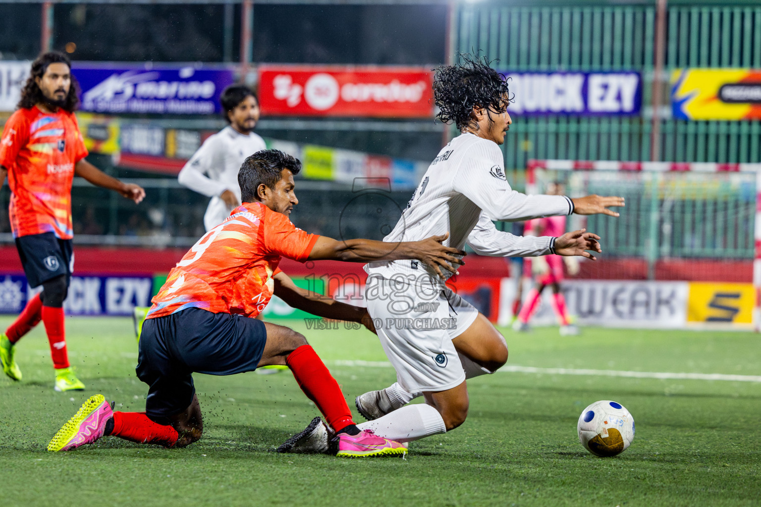 SH Kanditheemu vs R Dhuvaafaru in Zone round Day 27 of Golden Futsal Challenge 2025 was held on Friday , 31st January 2025, in Hulhumale', Maldives. Photos: Nausham Waheed / images.mv