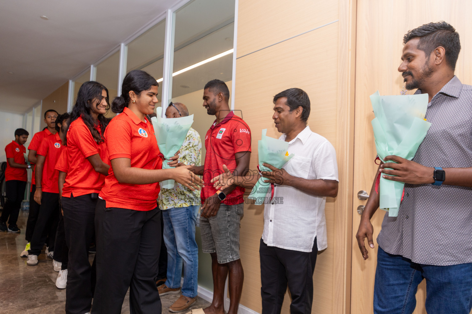 Arrival of Junior athletics team after 4th South Asian Junior Athletics Championship. Both Junior Men and Women's team won Bronze from 4x100m Relay event. 
Photos: Ismail Thoriq / images.mv