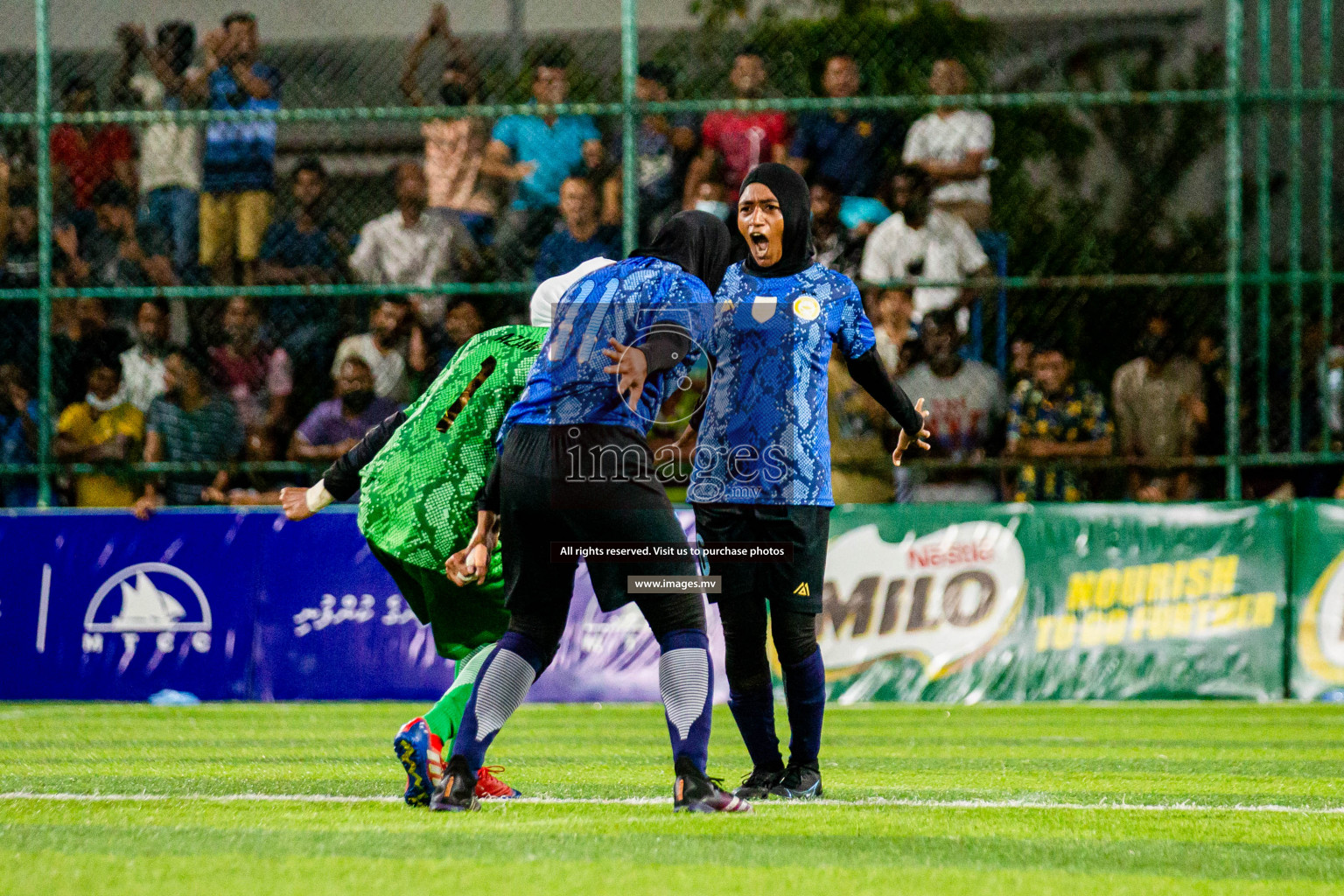 MPL vs Police Club in the Semi Finals of 18/30 Women's Futsal Fiesta 2021 held in Hulhumale, Maldives on 14th December 2021. Photos: Shuu Abdul Sattar / images.mv