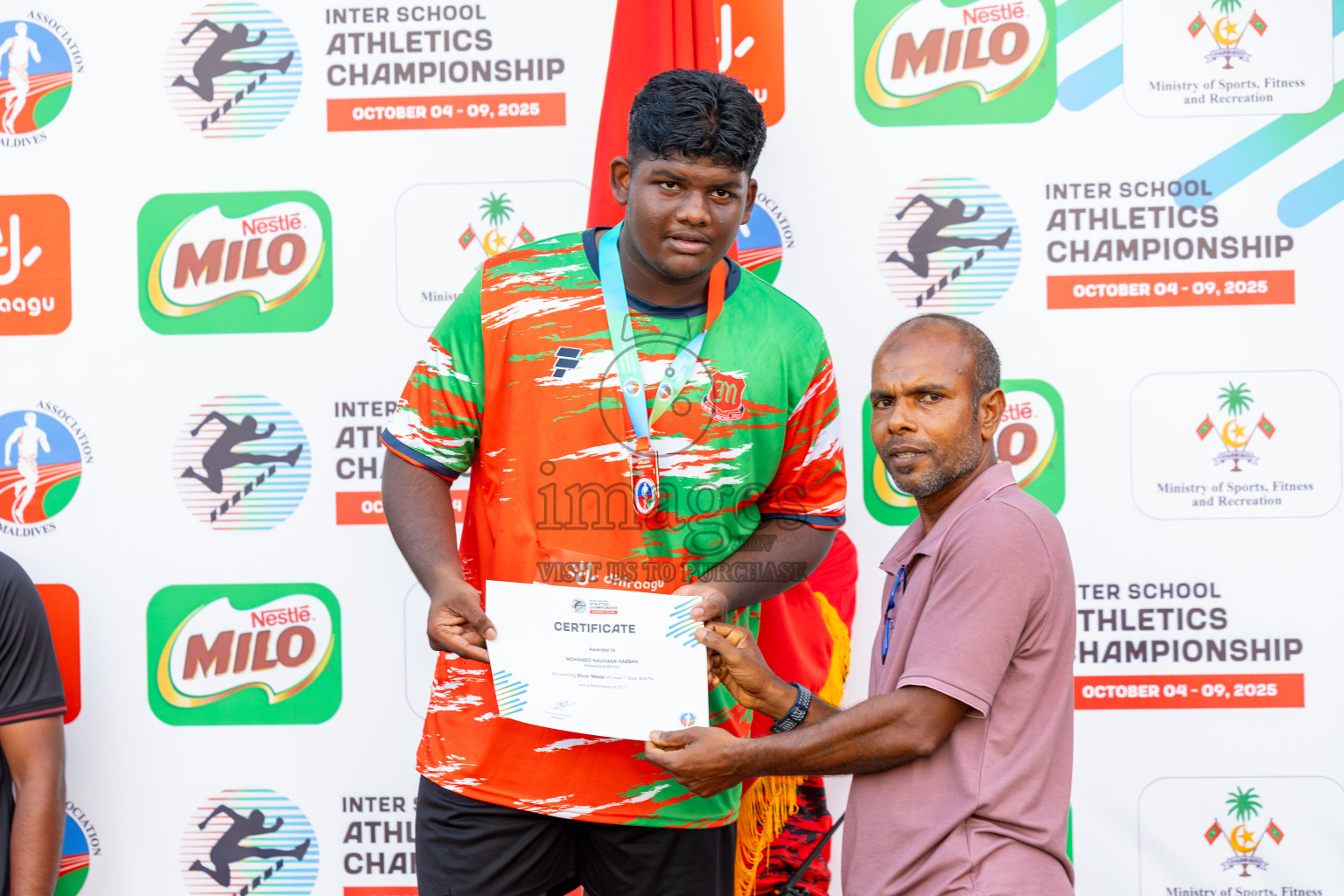 Day 1 of Inter-school Athletics Championship 2025 held in Ekuveni Synthetic Track, Male', Maldives on Monday, 06th October 2025. Photos by: Ismail Thoriq / Images.mv