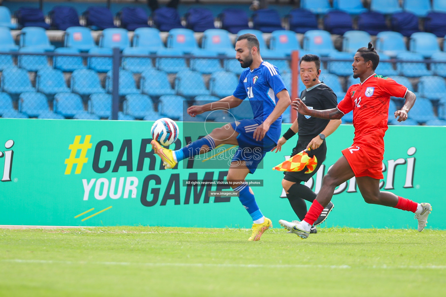 Kuwait vs Bangladesh in the Semi-final of SAFF Championship 2023 held in Sree Kanteerava Stadium, Bengaluru, India, on Saturday, 1st July 2023. Photos: Nausham Waheed, Hassan Simah / images.mv