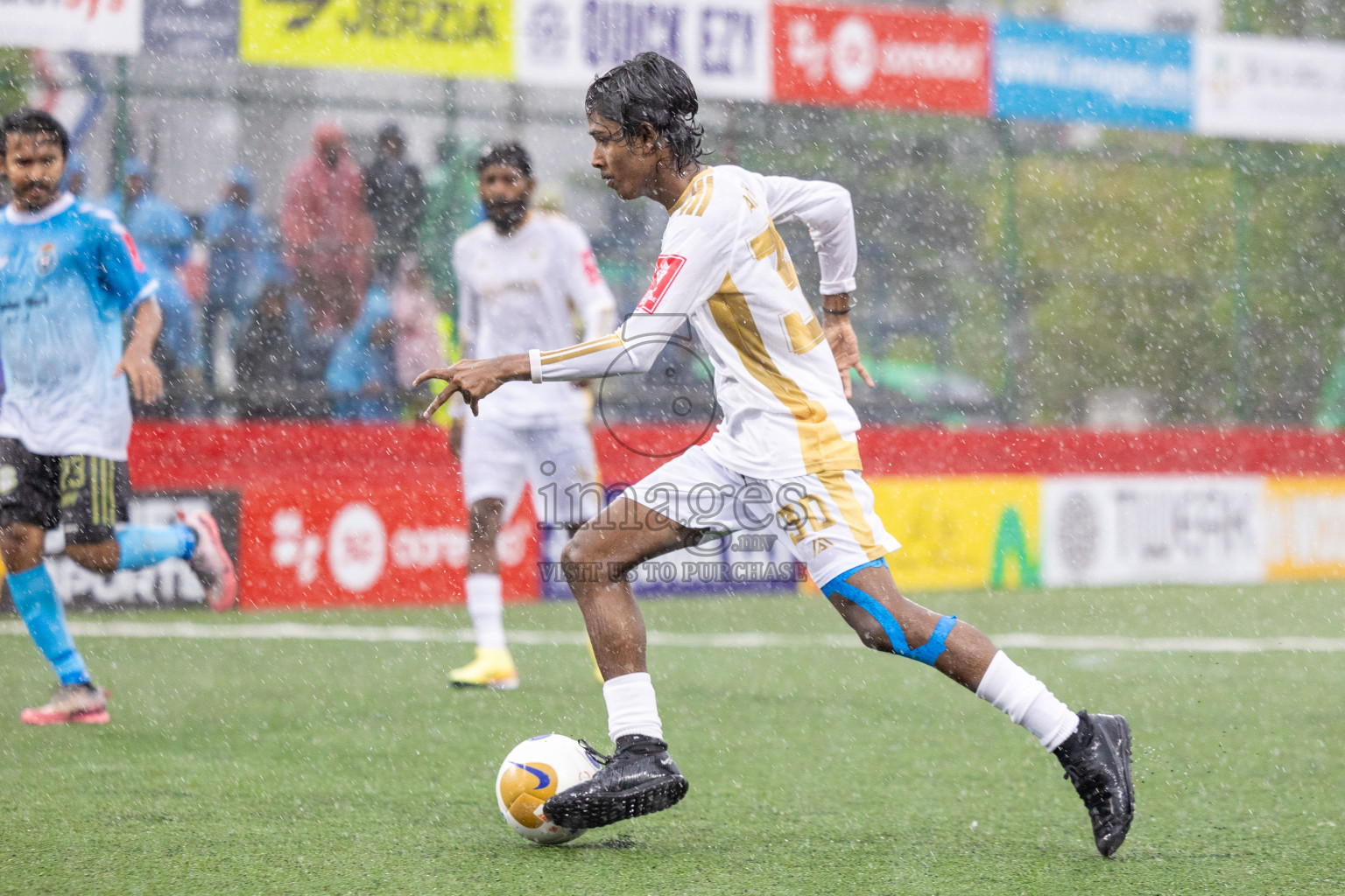Raa Rasgetheem vs Raa Alifushi  in Day 10 of Golden Futsal Challenge 2025 was held on Tuesday, 14th January 2025, in Hulhumale', Maldives Photos: Shuu Abdul Sattar / images.mv