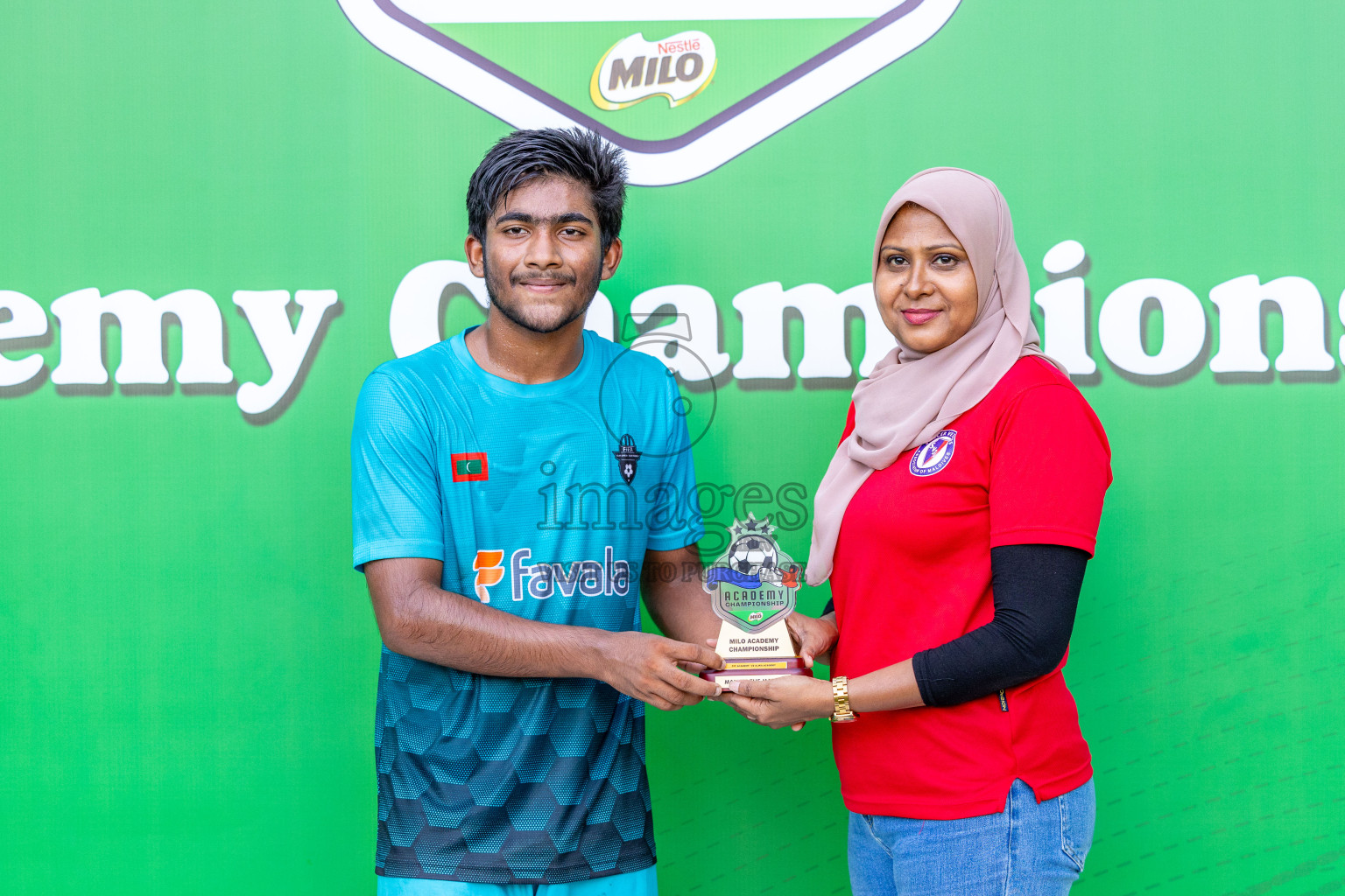 Day 2 of MILO Academy Championship 2024 (U-14) was held in Henveyru Stadium, Male', Maldives on Saturday, 2nd November 2024.
Photos: Ismail Thoriq / Images.mv