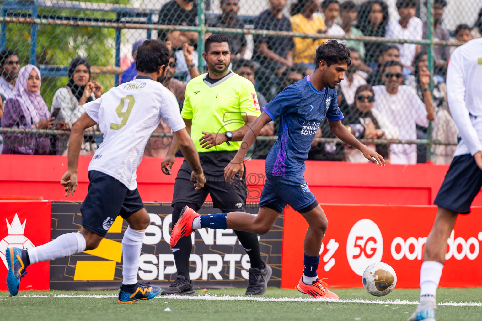 K Gulhi vs K Guraidhoo in Day 15 of Golden Futsal Challenge 2025 was held on Sunday, 19th January 2025, in Hulhumale', Maldives. Photos: Nausham Waheed / images.mv