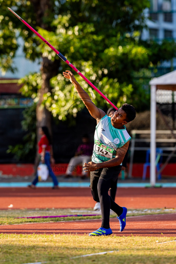 Day 2 of Inter-school Athletics Championship 2025 held in Ekuveni Synthetic Track, Male', Maldives on Tuesday, 07th October 2025. Photos by: Nausham Waheed / Images.mv