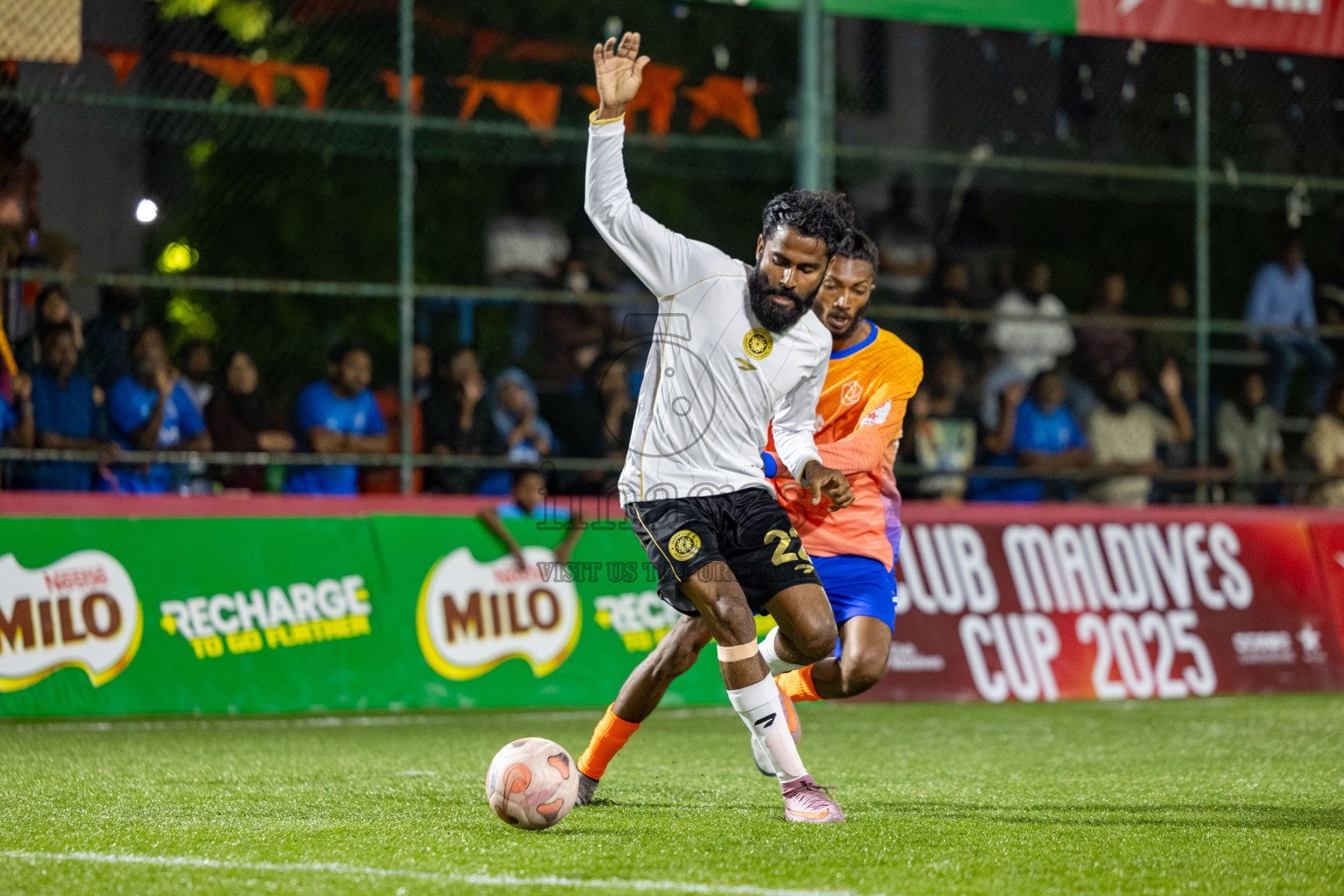 Team FSM vs Prison Club Day 8 of Club Maldives Cup 2025 was held in Rehendhi Futsal Ground, Hulhumale', Maldives on Wednesday, 8 October 2025. 
Photos: Hassan Simah / images.mv