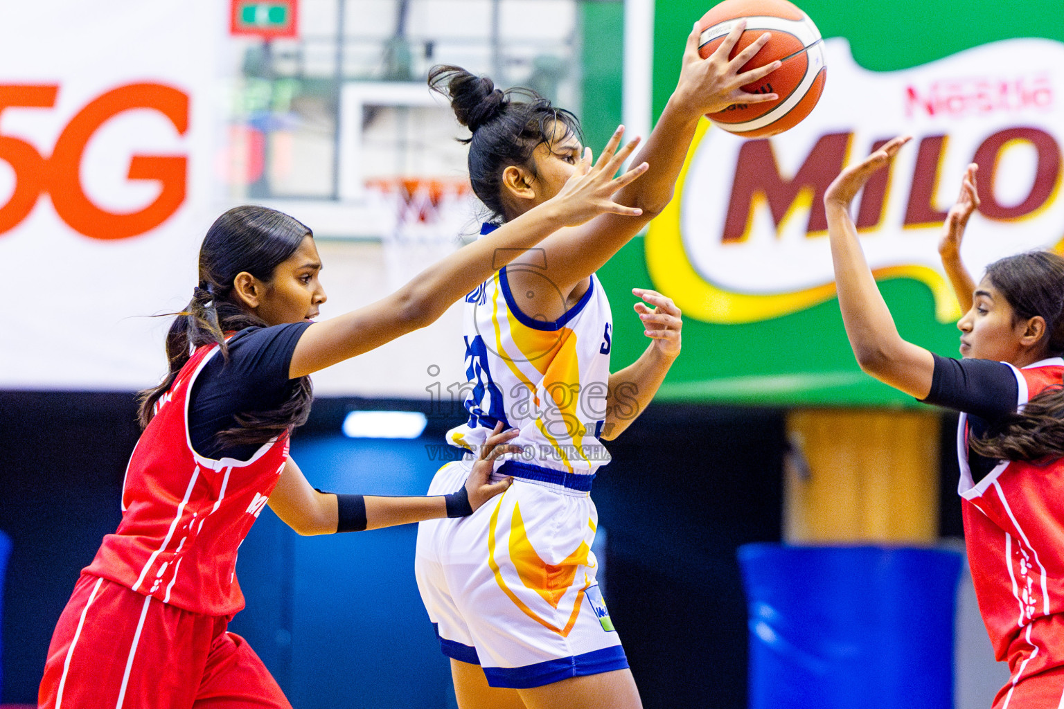 Maldives vs SriLanka in Day 2 of Under 16 Woman's Asian Cup SABA Qualifiers 2025 was held in Social Center, Male', Maldives on Friday, 13th June 2025. Photos: Nausham Waheed / images.mv