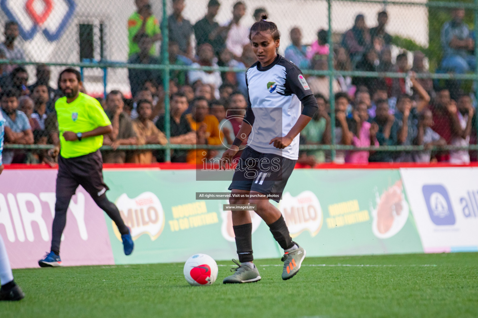 MPL vs DSC in Eighteen Thirty Women's Futsal Fiesta 2022 was held in Hulhumale', Maldives on Monday, 17th October 2022. Photos: Hassan Simah, Mohamed Mahfooz Moosa / images.mv