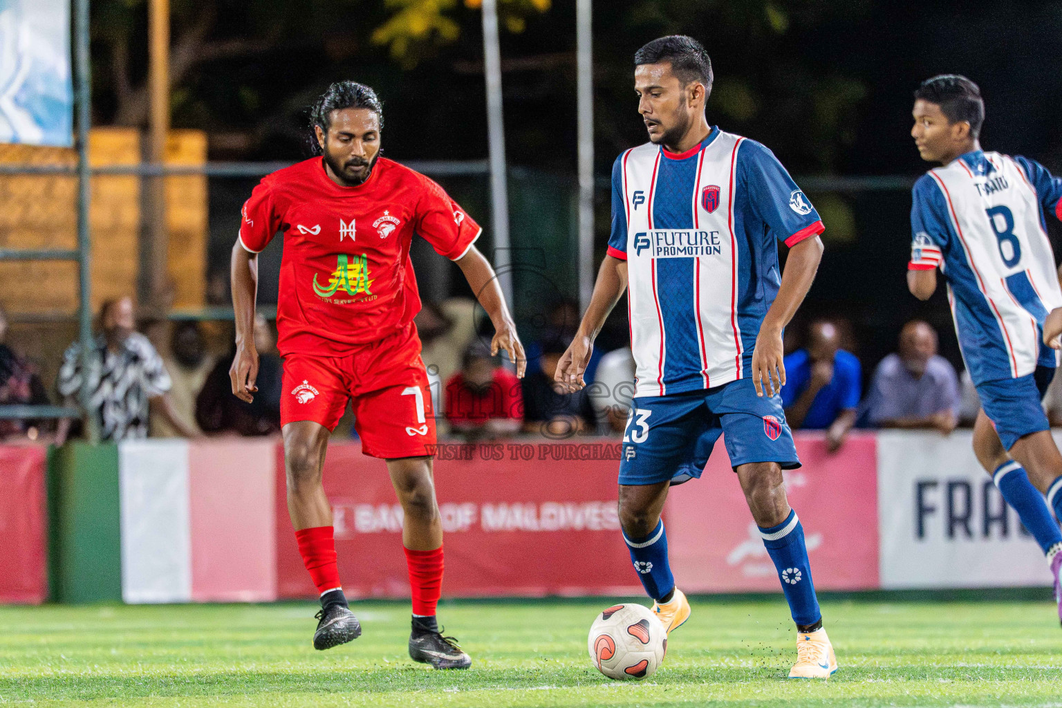 Kanmathi FC VS Maahinne United in Day 4 - Fonadhoo Youth Futsal Challenge 2025 held in Fonadhoo Futsal Stadium, L. Fonadhoo, Maldives on Wednesday, 29th October 2025 Photos: Arif Rasheed / images.mv