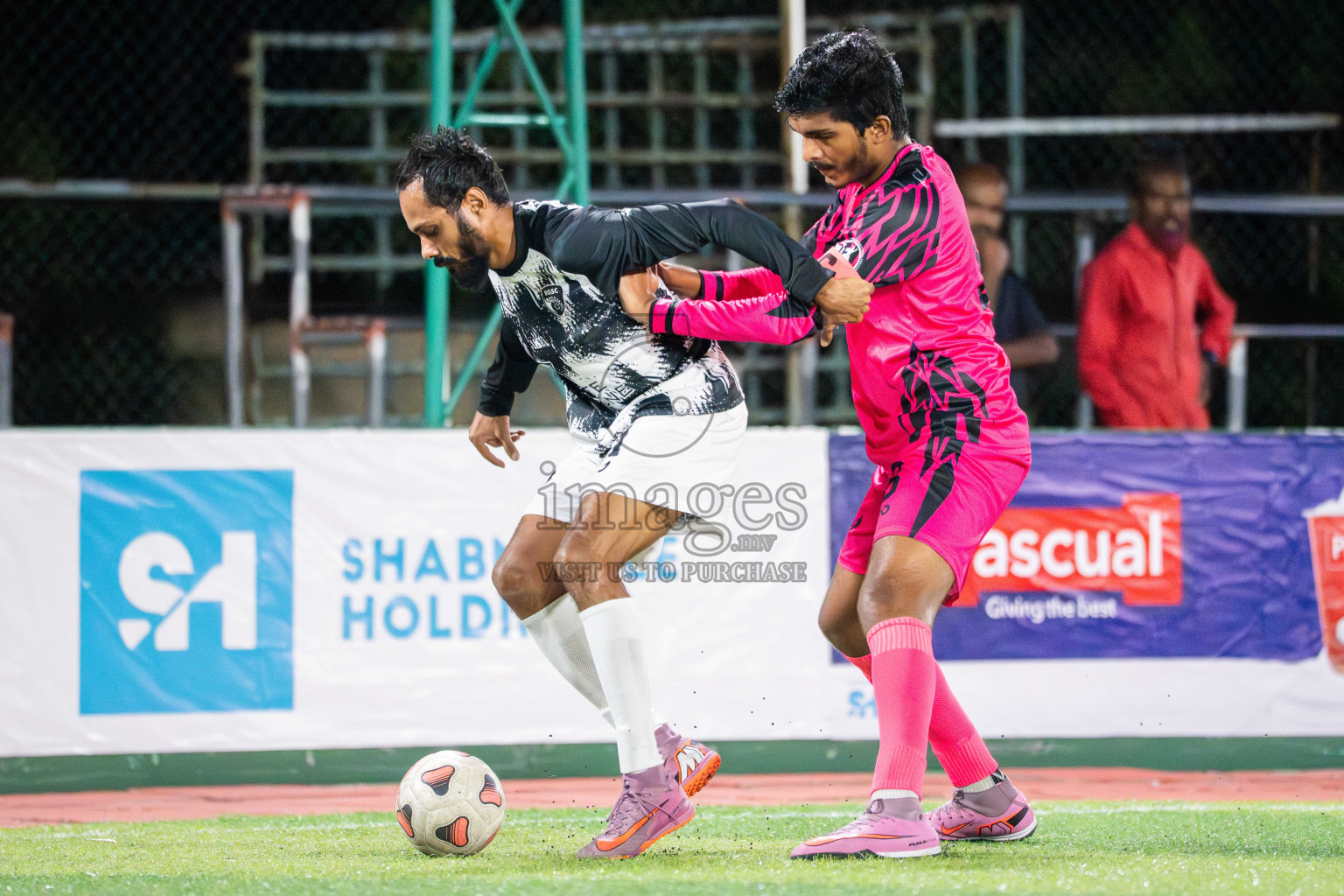 BG SC VS Goalhians in Day 3 - Fonadhoo Youth Futsal Challenge 2025 held in Fonadhoo Futsal Stadium, L. Fonadhoo, Maldives on Tuesdat, 28th October 2025 Photos: Arif Rasheed / images.mv
