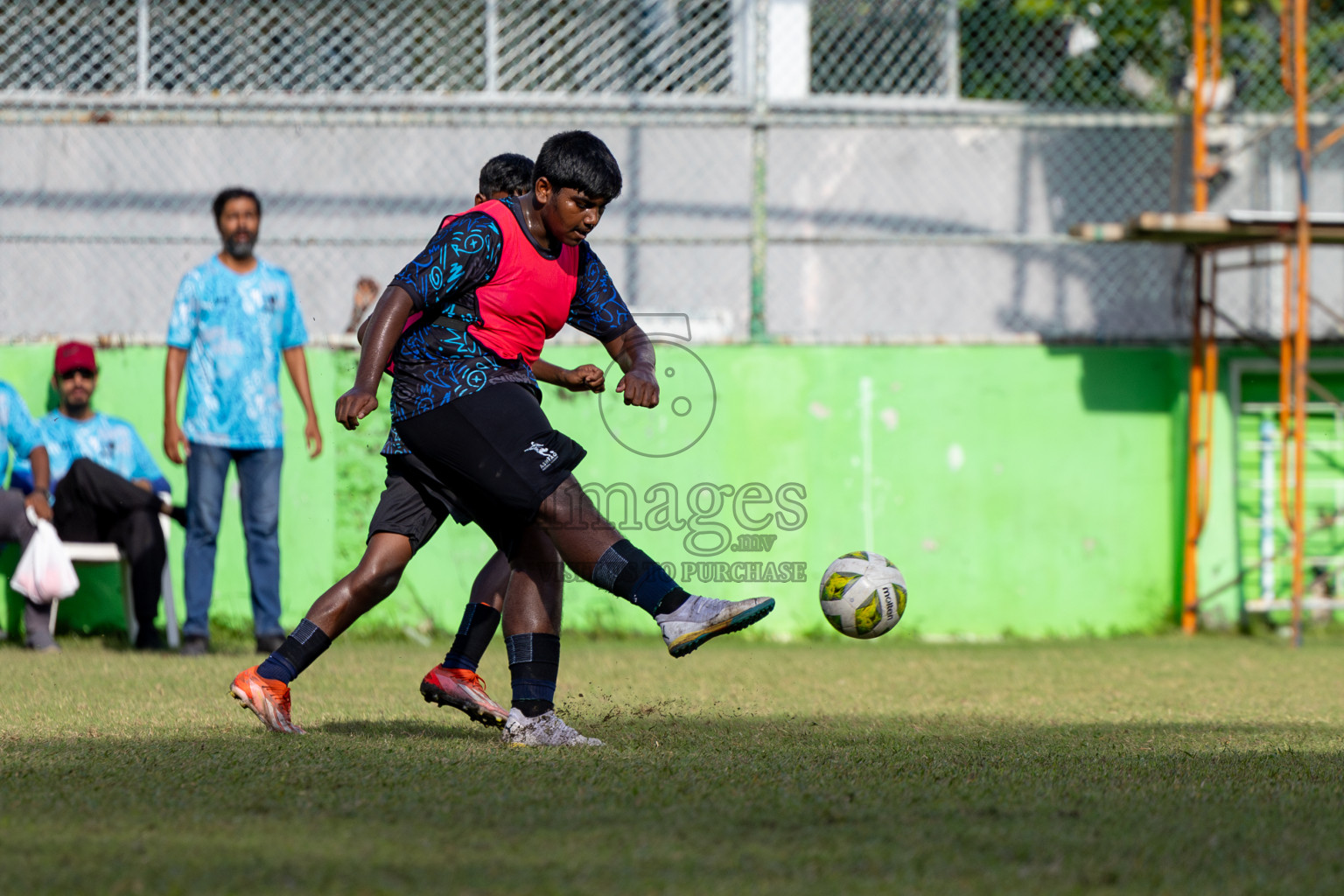 Day 4 of MILO Academy Championship 2024 (U-14) was held in Henveyru Stadium, Male', Maldives on Sunday, 3rd November 2024. 
Photos: Hassan Simah / Images.mv