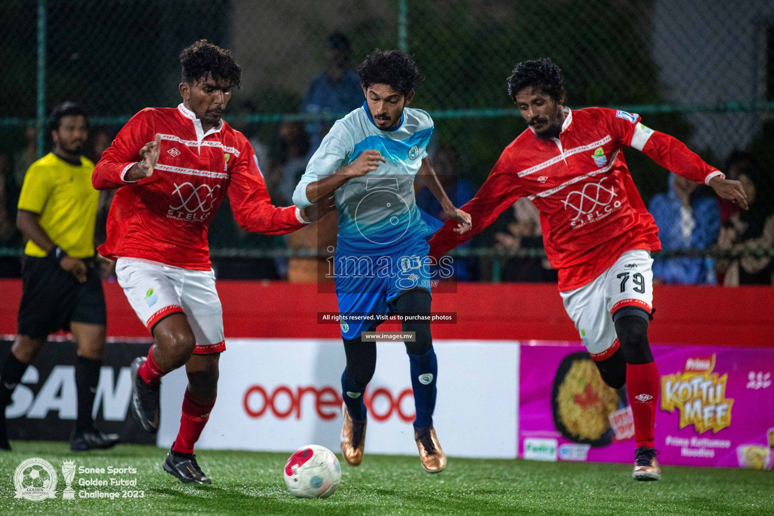 AA. Thoddoo vs AA. Mathiveri in Day 4 of Golden Futsal Challenge 2023 on 08 February 2023 in Hulhumale, Male, Maldives