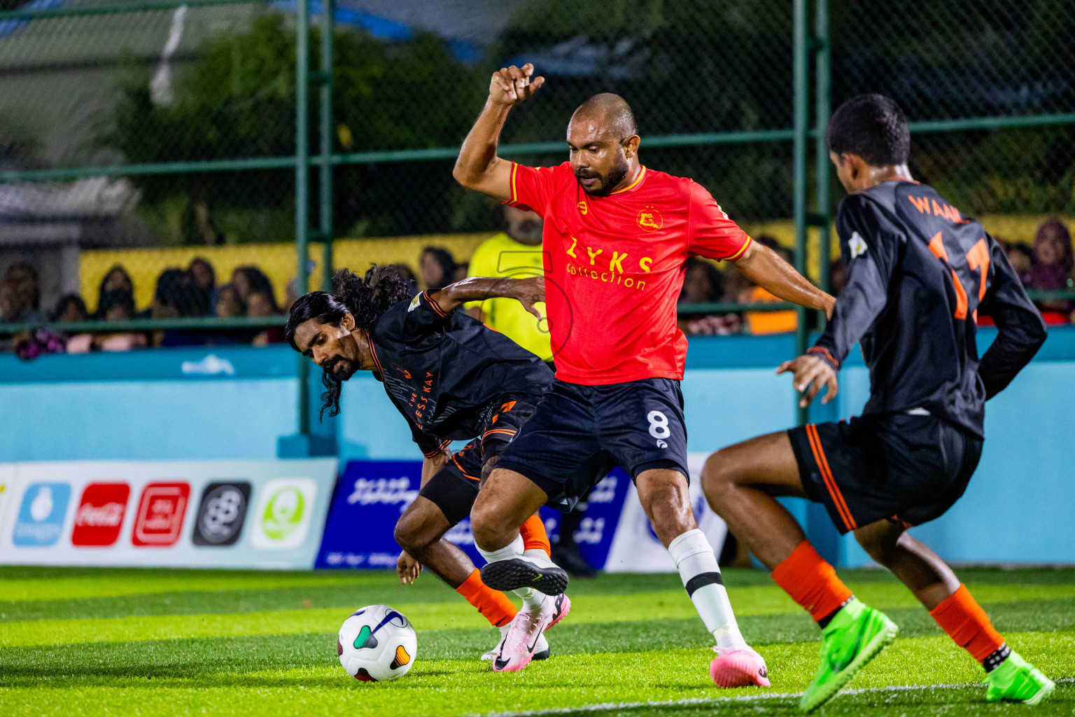 Dee Ess Kay vs Kovigoani in Final of Laamehi Dhiggaru Ekuveri Futsal Challenge 2024 was held on Wednesday, 31st July 2024, at Dhiggaru Futsal Ground, Dhiggaru, Maldives Photos: Nausham Waheed / images.mv