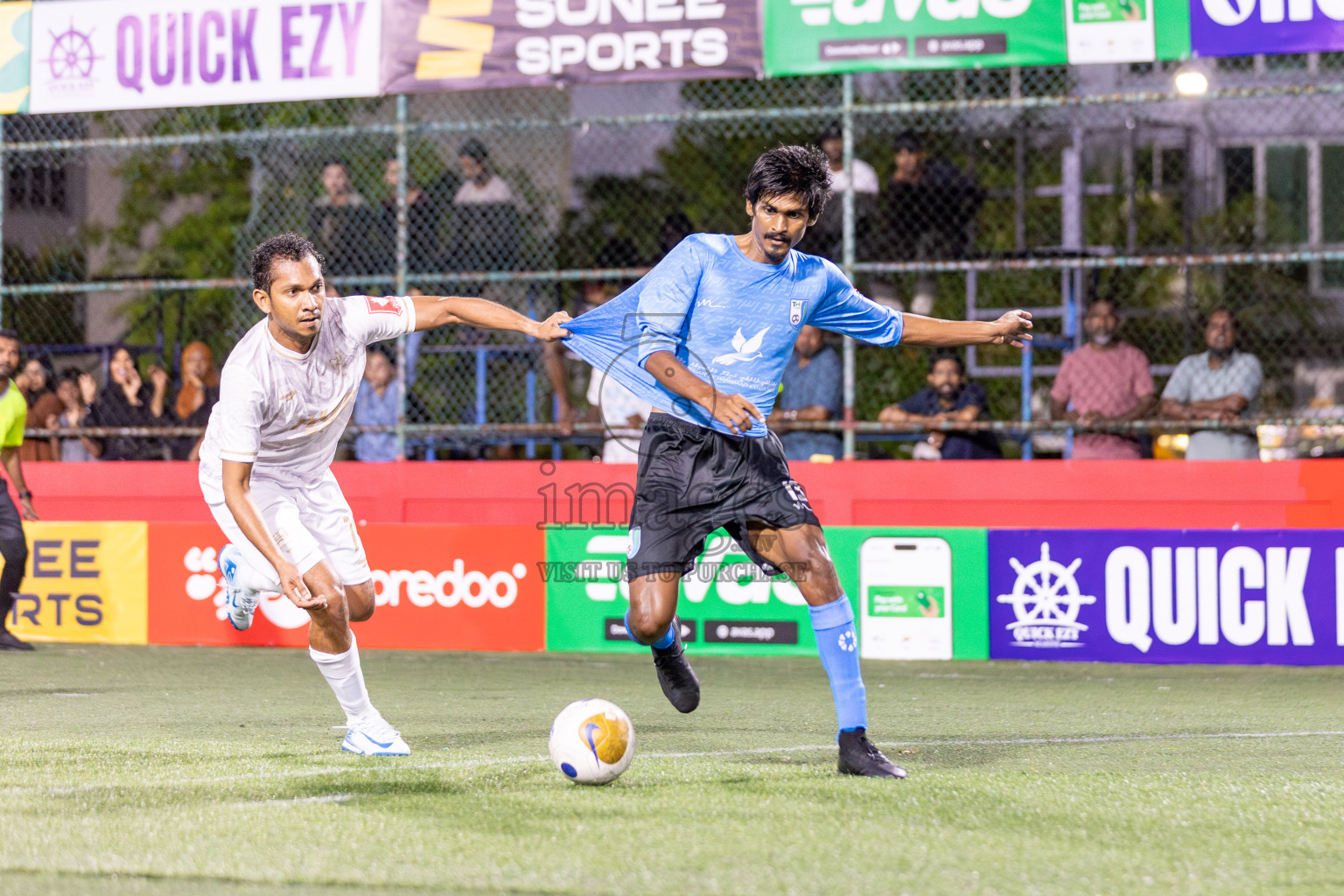HDh Hanimaadhoo vs HDh Makunudhoo in Day 5 of Golden Futsal Challenge 2025 on Thursday, 9th January 2025, in Hulhumale', Maldives 
Photos: Hassan Simah / images.mv