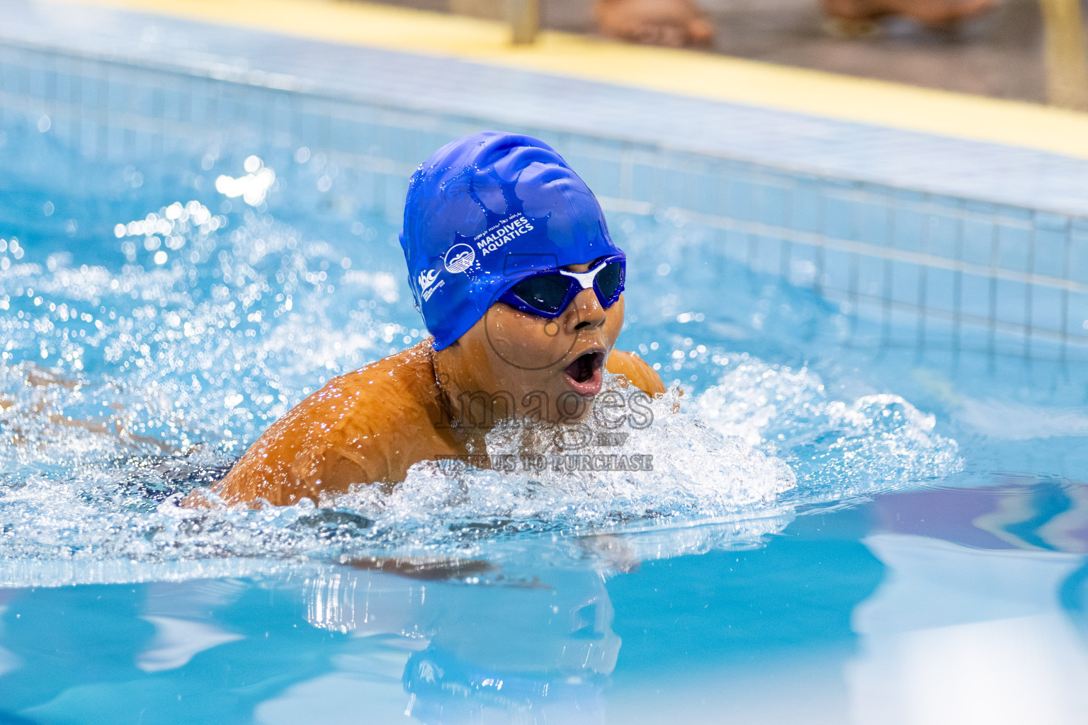 Day 4 of BML 6th National Kids Swimming Kids Festival 2025 held in Hulhumale', Maldives on Thursday, 6th November 2024. Photos: Hassan Simah / images.mv
