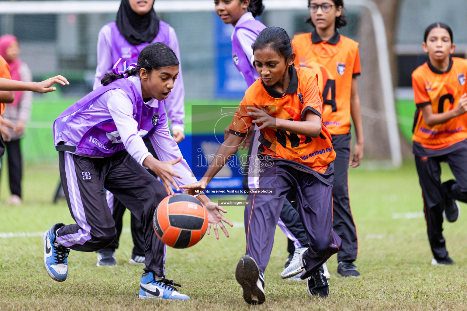 Day 2 of Nestle' Kids Netball Fiesta 2023 held in Henveyru Stadium, Male', Maldives on Thursday, 1st December 2023. Photos by Nausham Waheed / Images.mv