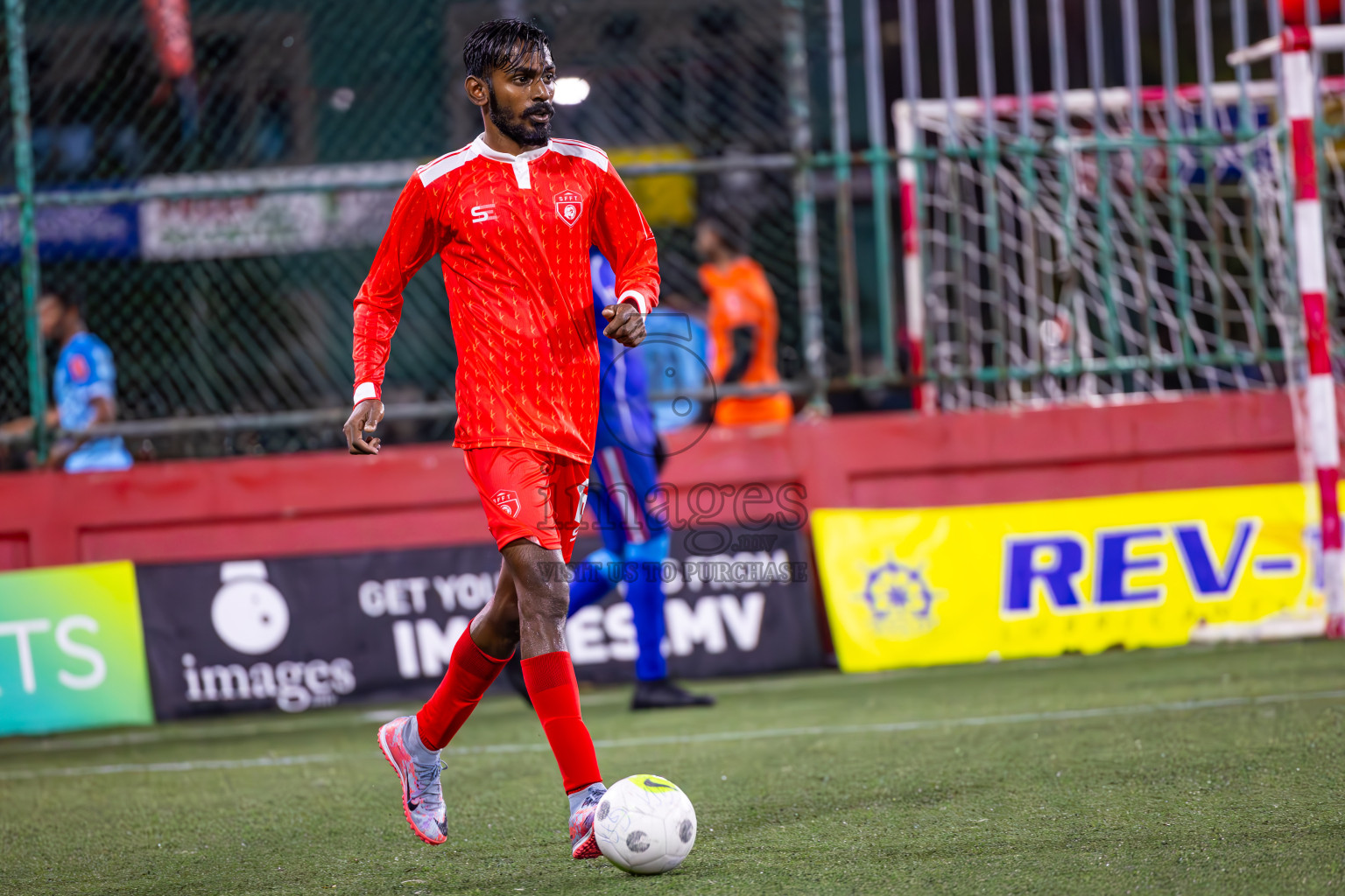 S Feydhoo vs S Hithadhoo in Day 26 of Golden Futsal Challenge 2024 was held on Friday , 9th February 2024 in Hulhumale', Maldives
Photos: Ismail Thoriq / images.mv