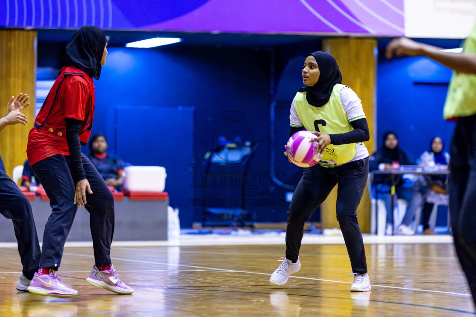 Club Matrix vs Club Green Streets in Division 1 of National Netball Tournament 2025 held in Ekuveni Netball Court at Male', Maldives on Saturday, 24th May 2025. Photos: Hassan Simah / images.mv