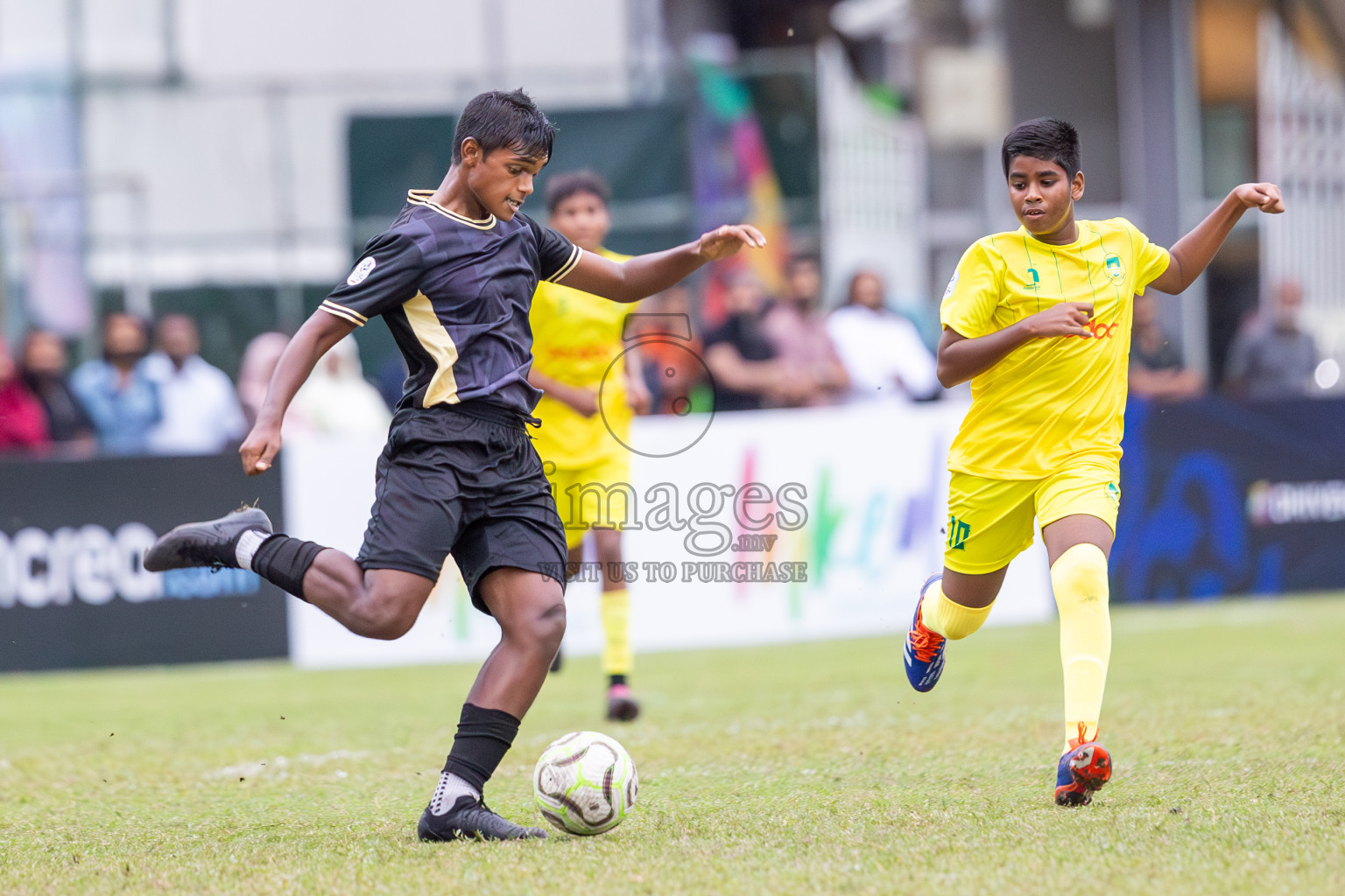 Eagles vs Maziya (U14) in Dhivehi Youth League 2024 - Day 2. Matches held at Henveiru Stadium on 22nd November 2024 , Friday. Photos: Shuu Abdul Sattar/ Images.mv