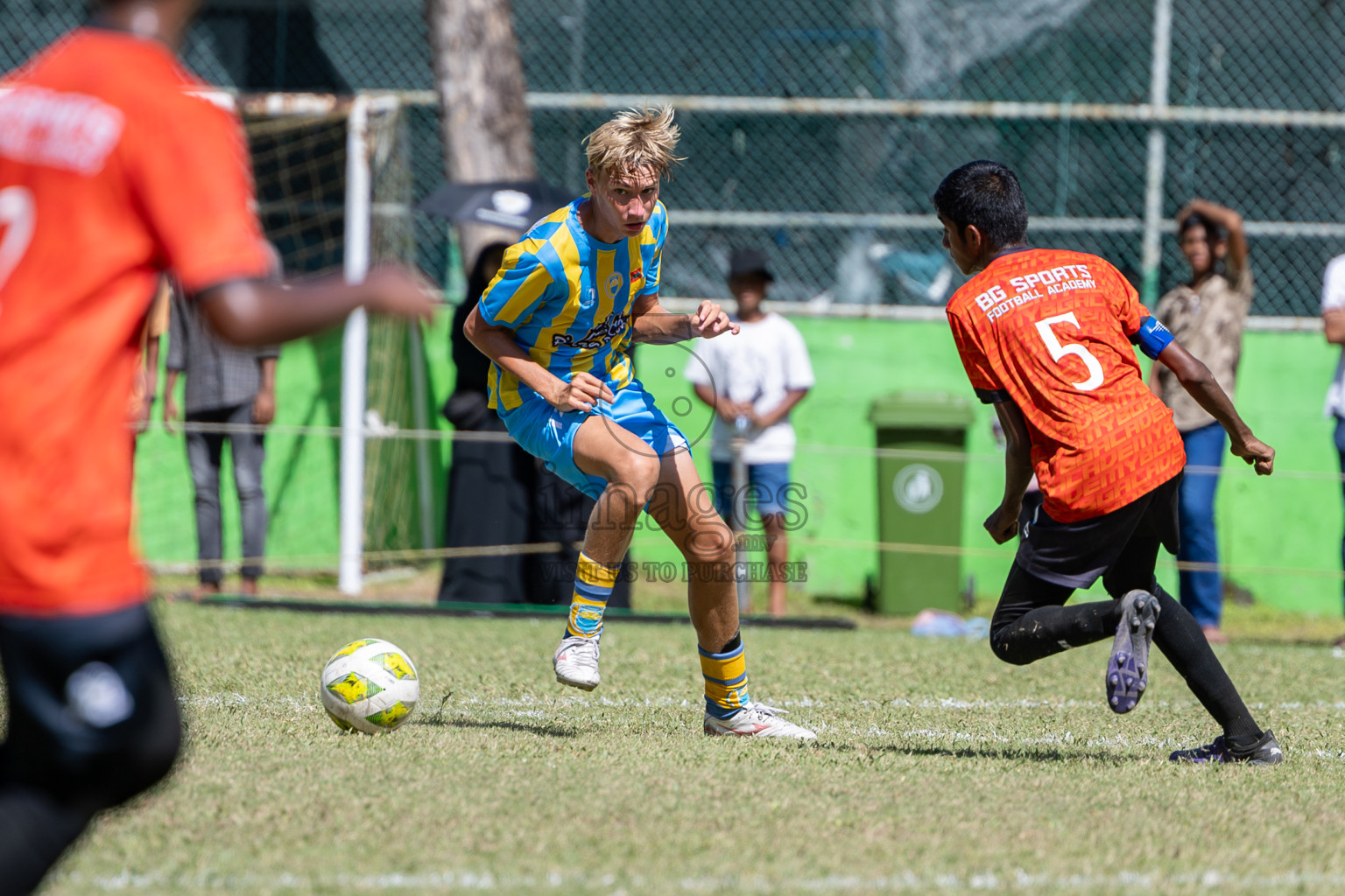 Day 3 of MILO Academy Championship 2024 (U-14) was held in Henveyru Stadium, Male', Maldives on Saturday, 2nd November 2024.
Photos: Hassan Simah / Images.mv