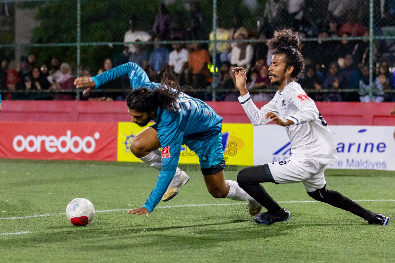 M. Kolhufushi vs M. Muli in Day 19 of Golden Futsal Challenge 2024 was held on Friday, 2nd February 2024 in Hulhumale', Maldives 
Photos: Hassan Simah / images.mv