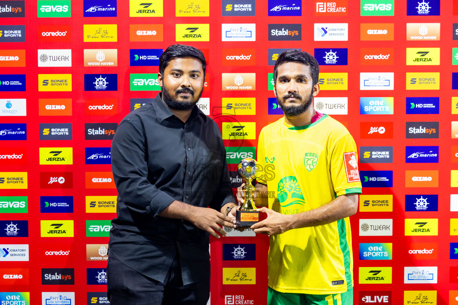 Gdh Vaadhoo vs GA Dhevvadhoo in zone round on Day 32 of Golden Futsal Challenge 2025 was held on Wednesday , 5th February 2025, in Hulhumale', Maldives. Photos: Nausham Waheed / images.mv