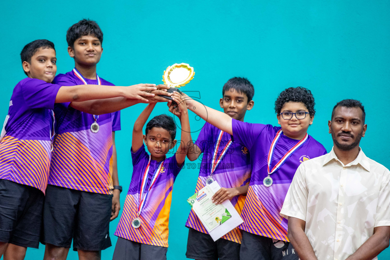 Senior Finals and Awarding ceremony of Interschool Table Tennis Tournament 2024 was held in Male' TT Hall, Male', Maldives on Saturday, 10th August 2024.
Photos: Ismail Thoriq / images.mv