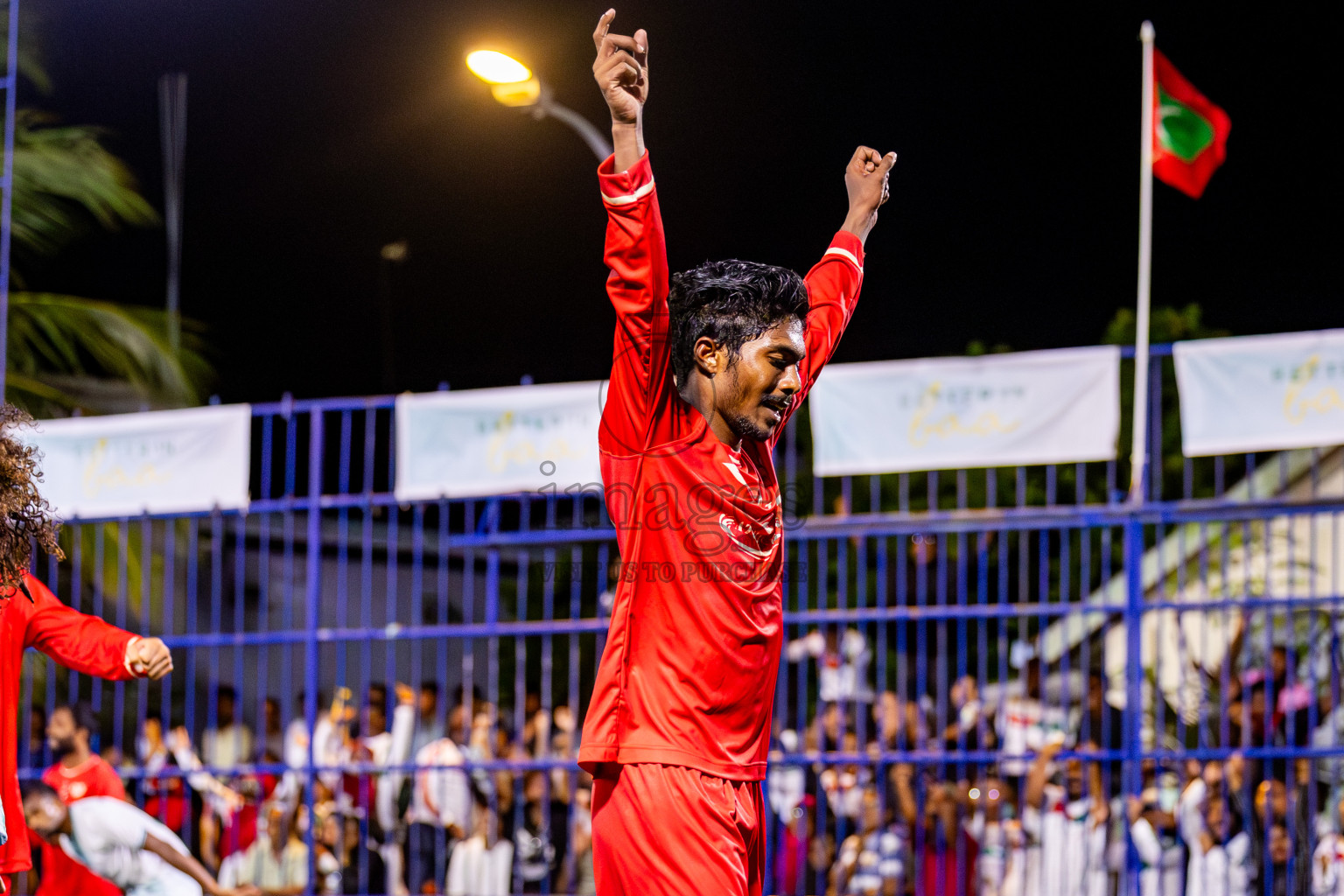 Kamadhoo vs Goidhoo in Day 3 of Better in Baa Futsal Fiesta 2025 Men's division held in B. Eydhafushi, Maldives on Friday, 7th November 2025. Photos: Nausham Waheed / images.mv