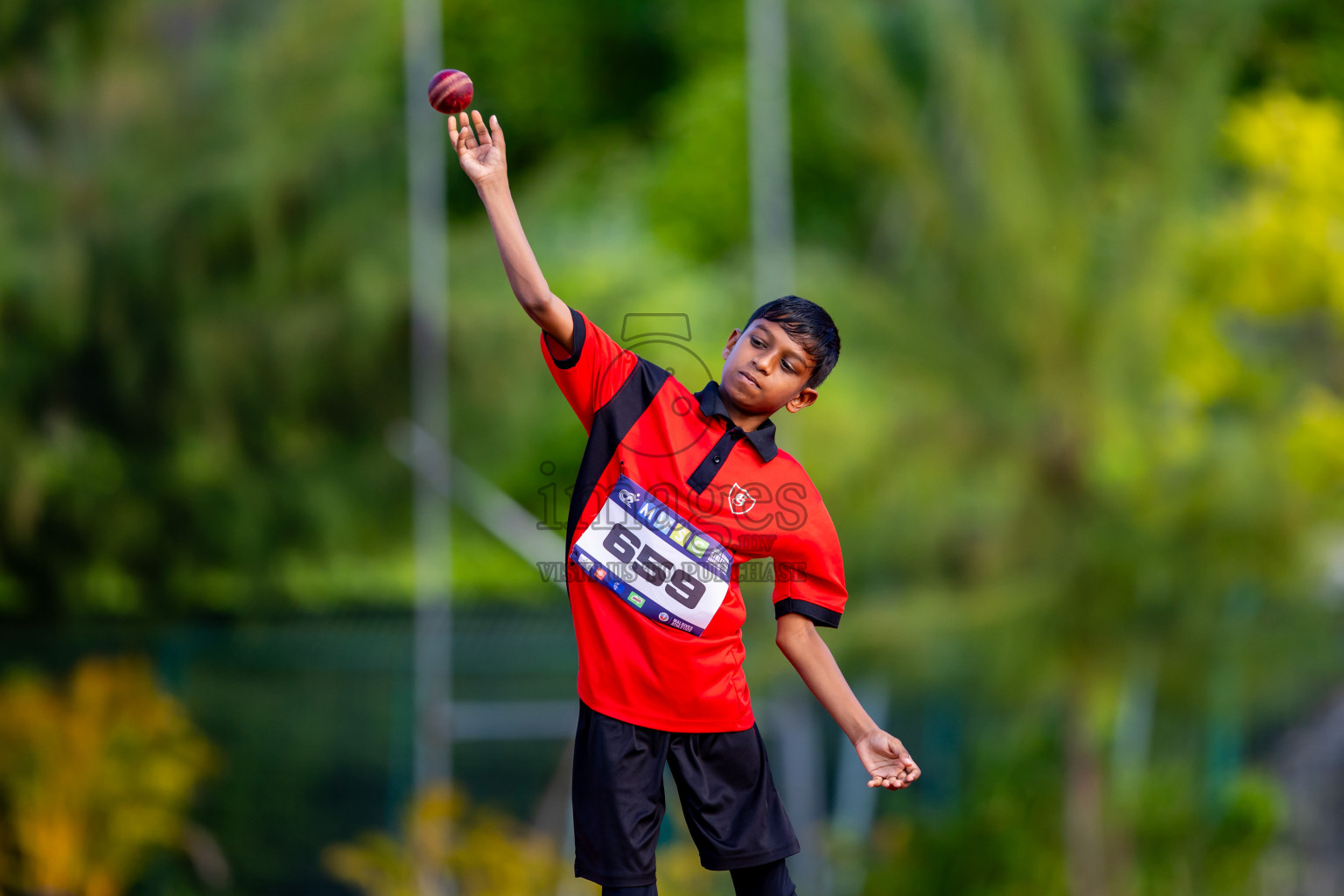 Day 6 of MWSC Interschool Athletics Championships 2024 held in Hulhumale Running Track, Hulhumale, Maldives on Thursday, 14th November 2024. Photos by: Nausham Waheed / Images.mv