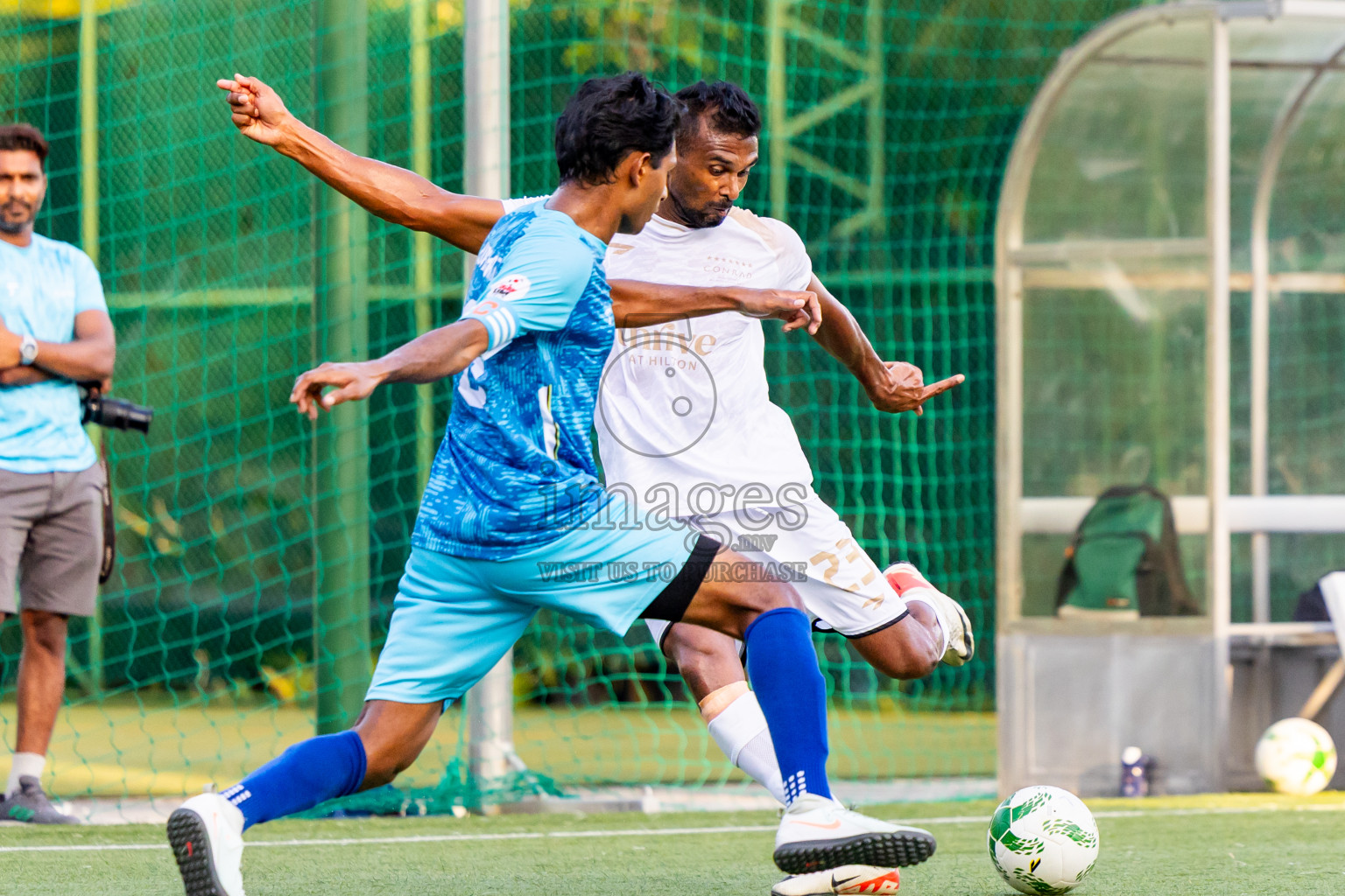 Conrad vs Kuramathi in Day 5 of Resort League 2025 (Ari Zone) was held on Tuesday, 24th June 2025 in Conrad Maldives Rangali Island, Alif Dhaalu Atoll, Maldives. Photos: Nausham Waheed / images.mv