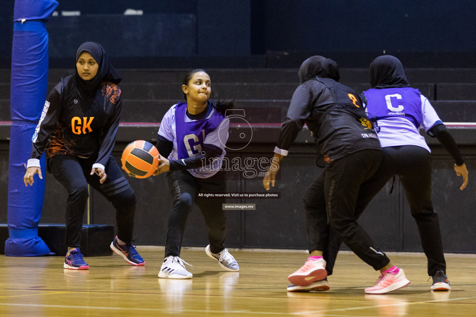 Club Matrix vs VYANSA in the Milo National Netball Tournament 2022 on 20 July 2022, held in Social Center, Male', Maldives. Photographer: Shuu / Images.mv