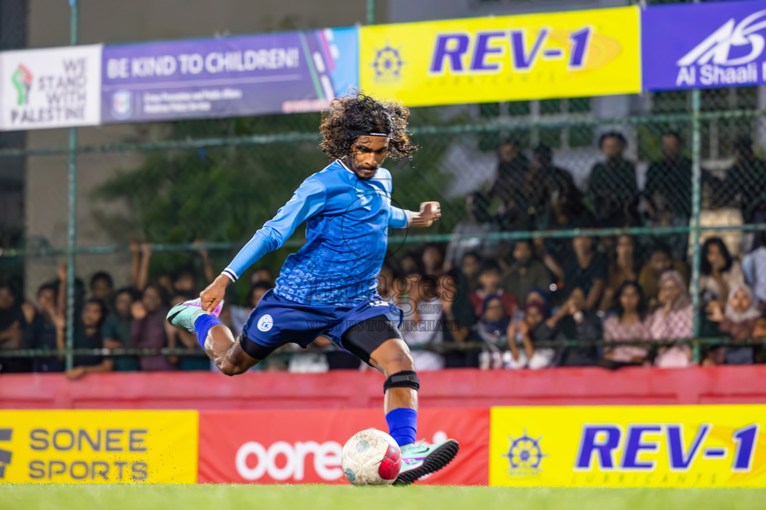 GA Dhevvadhoo vs GA Gemanafushi in Day 24 of Golden Futsal Challenge 2024 was held on Wednesday , 7th February 2024 in Hulhumale', Maldives
Photos: Ismail Thoriq / images.mv