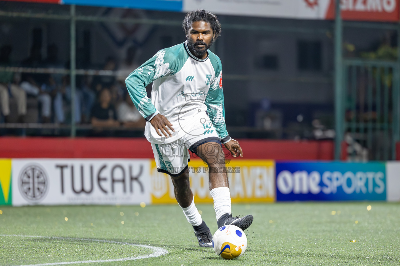 HDh Nellaidhoo vs HDh Kumundhoo in Day 1 of Golden Futsal Challenge 2025 on Sunday, 5th January 2025, in Hulhumale', Maldives
Photos: Ismail Thoriq / images.mv