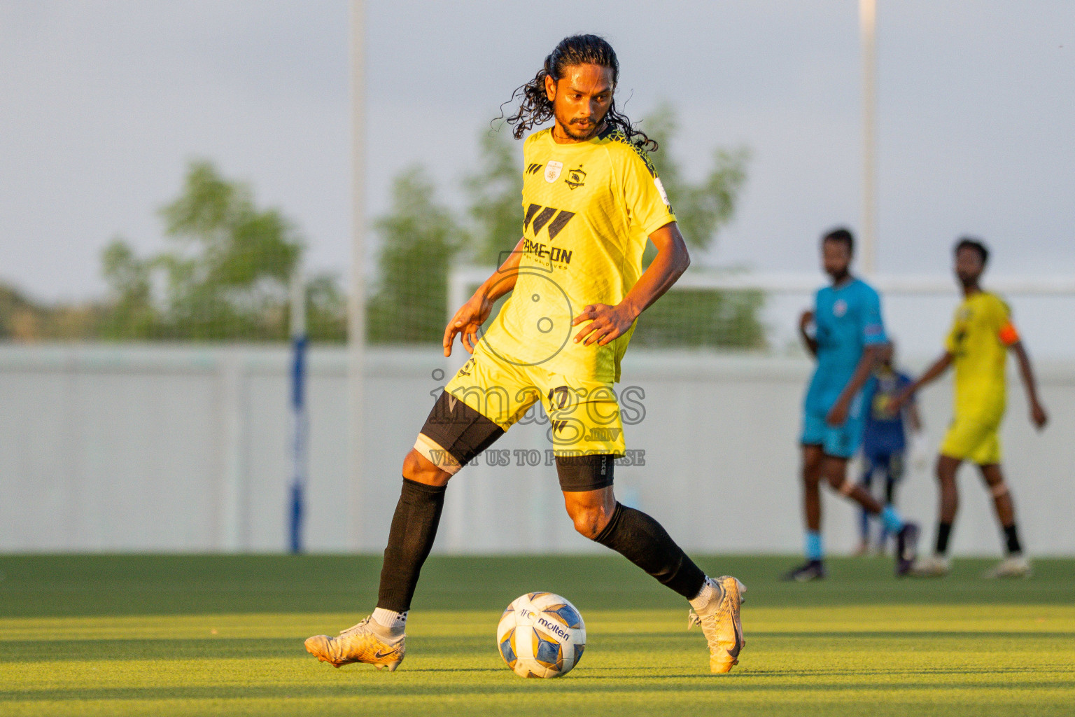 Final Match Irumathi Sports VS Velaa Sports Club in Day 9 of Eydhafushi Cup 2025 held in Eydhafushi Football Stadium at B. Eydhafushi, Maldives on Monday, 15th September 2025. Photos: Arif Rasheed / images.mv