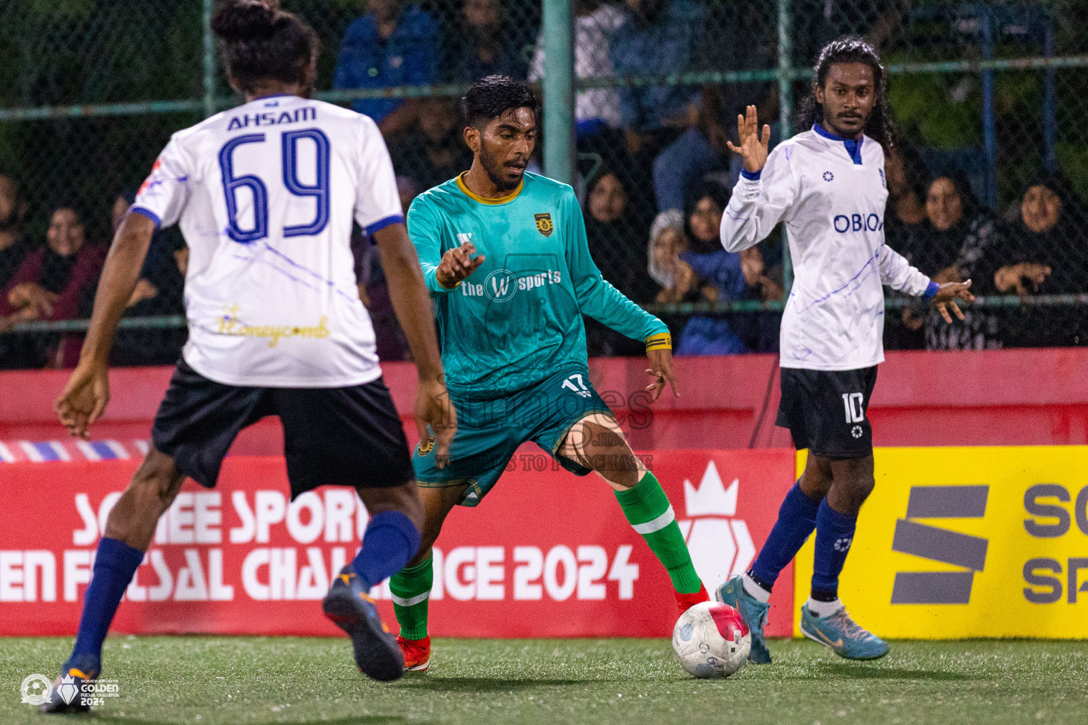 ADh Mandhoo vs ADh Omadhoo in Day 7 of Golden Futsal Challenge 2024 was held on Saturday, 20th January 2024, in Hulhumale', Maldives Photos: Ismail Thoriq / images.mv