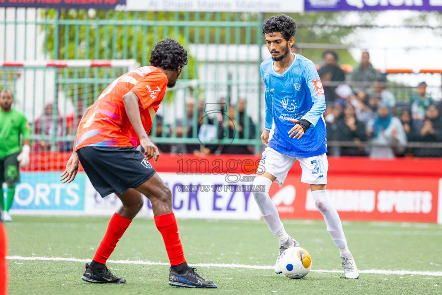Sh Kanditheemu vs Sh Milandhoo in Day 21 of Golden Futsal Challenge 2025 was held on Saturday , 25th January 2025, in Hulhumale', Maldives.
Photos: Ismail Thoriq / images.mv