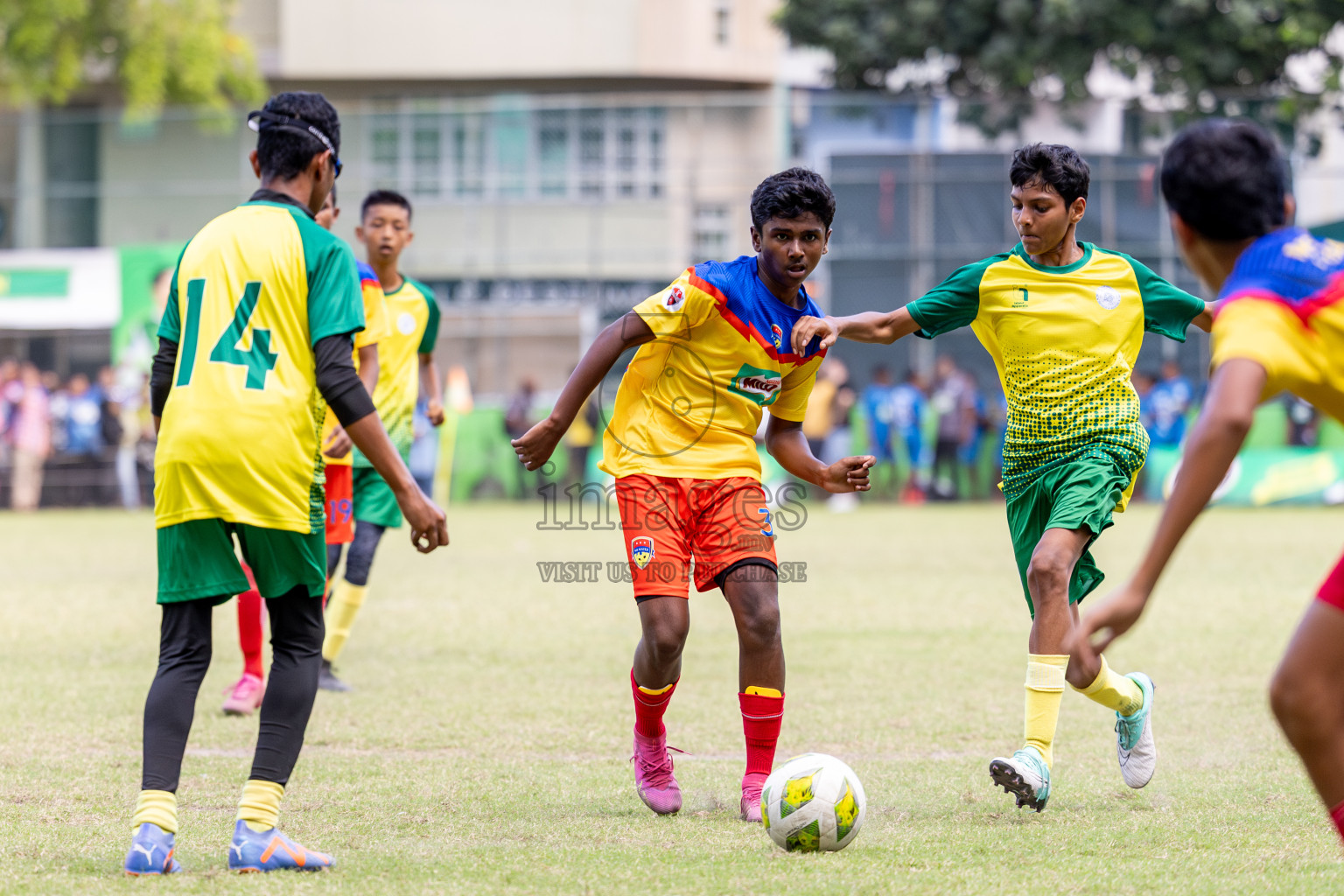 Day 2 of MILO Academy Championship 2024 held in Henveyru Stadium, Male', Maldives on Thursday, 1st November 2024. 
Photos:Hassan Simah / Images.mv