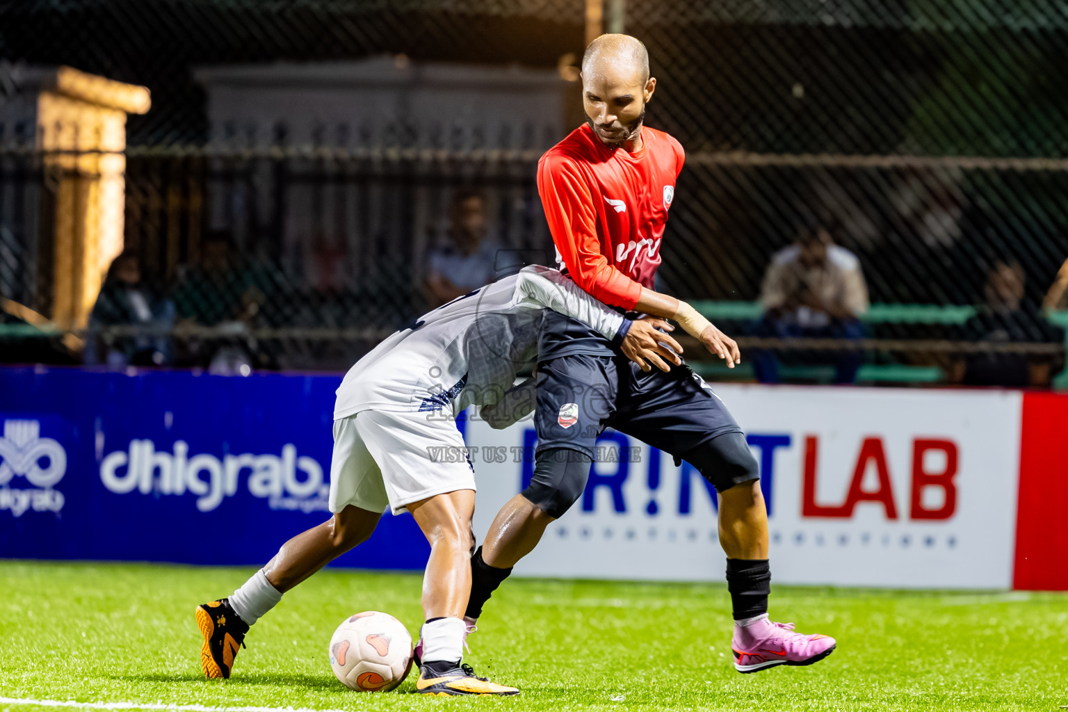 Club Binara vs FRC in Quater Finals of Club Maldives Cup Classic 2025 was held in Rehendi Futsal Ground, Hulhumale', Maldives on Saturday, 27th September 2025. Photos: Nausham Waheed / images.mv